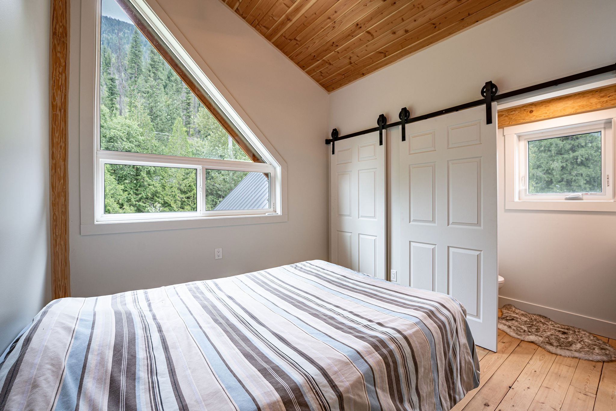 5860 Trans Canada Highway Malakwa