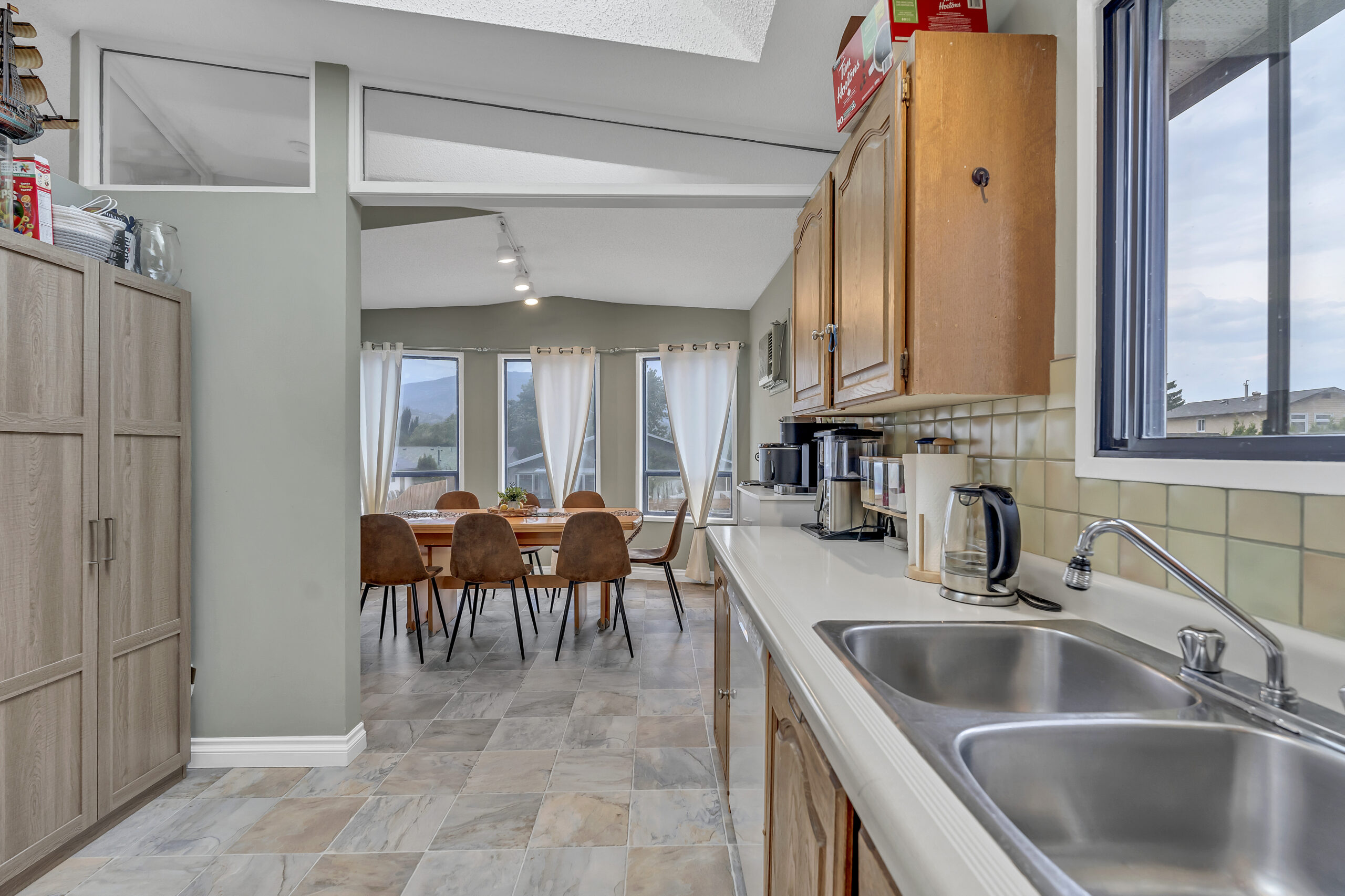 2494 Cornwall Drive Penticton V2A 6R7