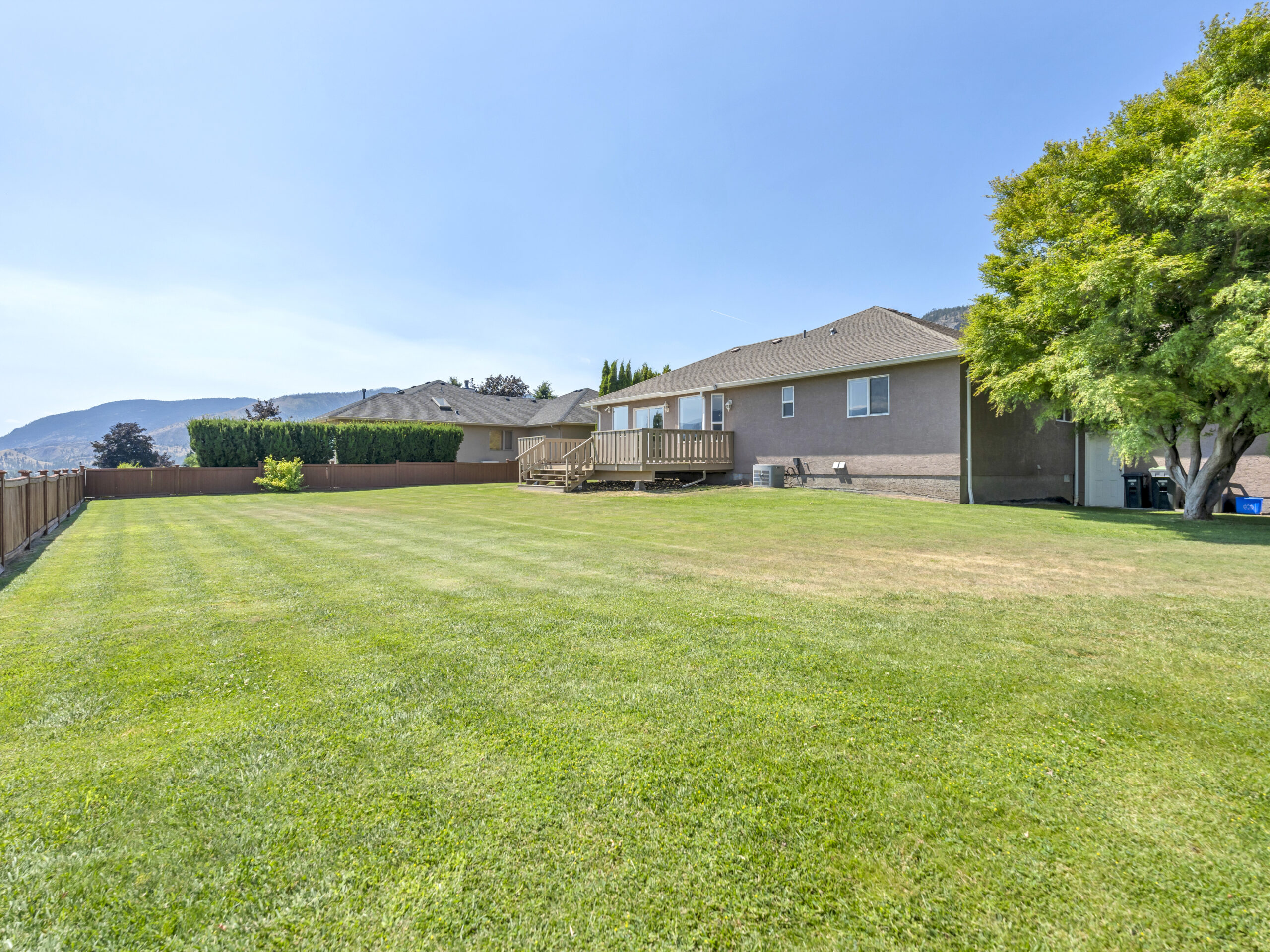 1893 Sandstone Drive Penticton V2A 8Y6