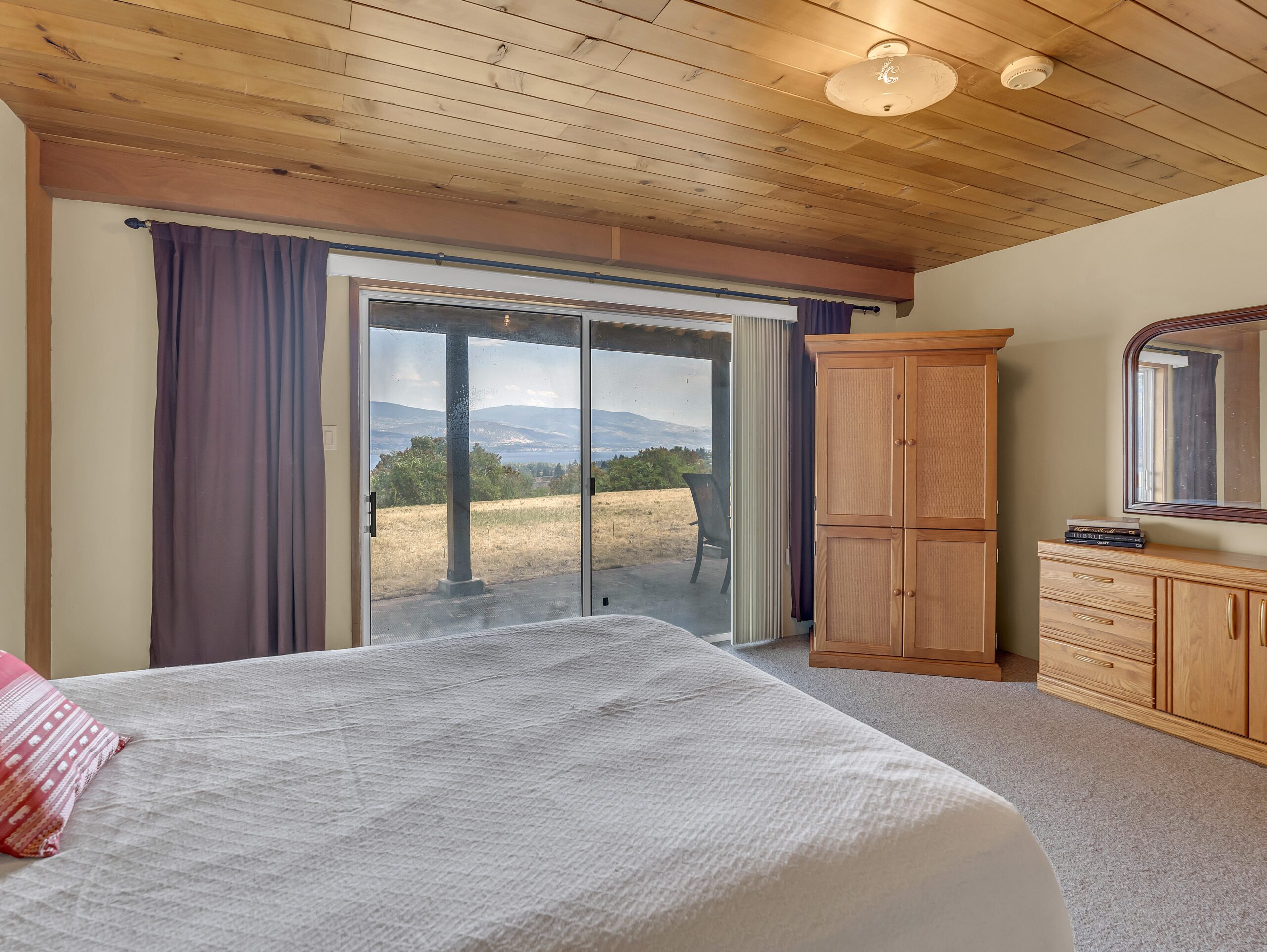 9402 Front Bench Road Summerland V0H 1Z4