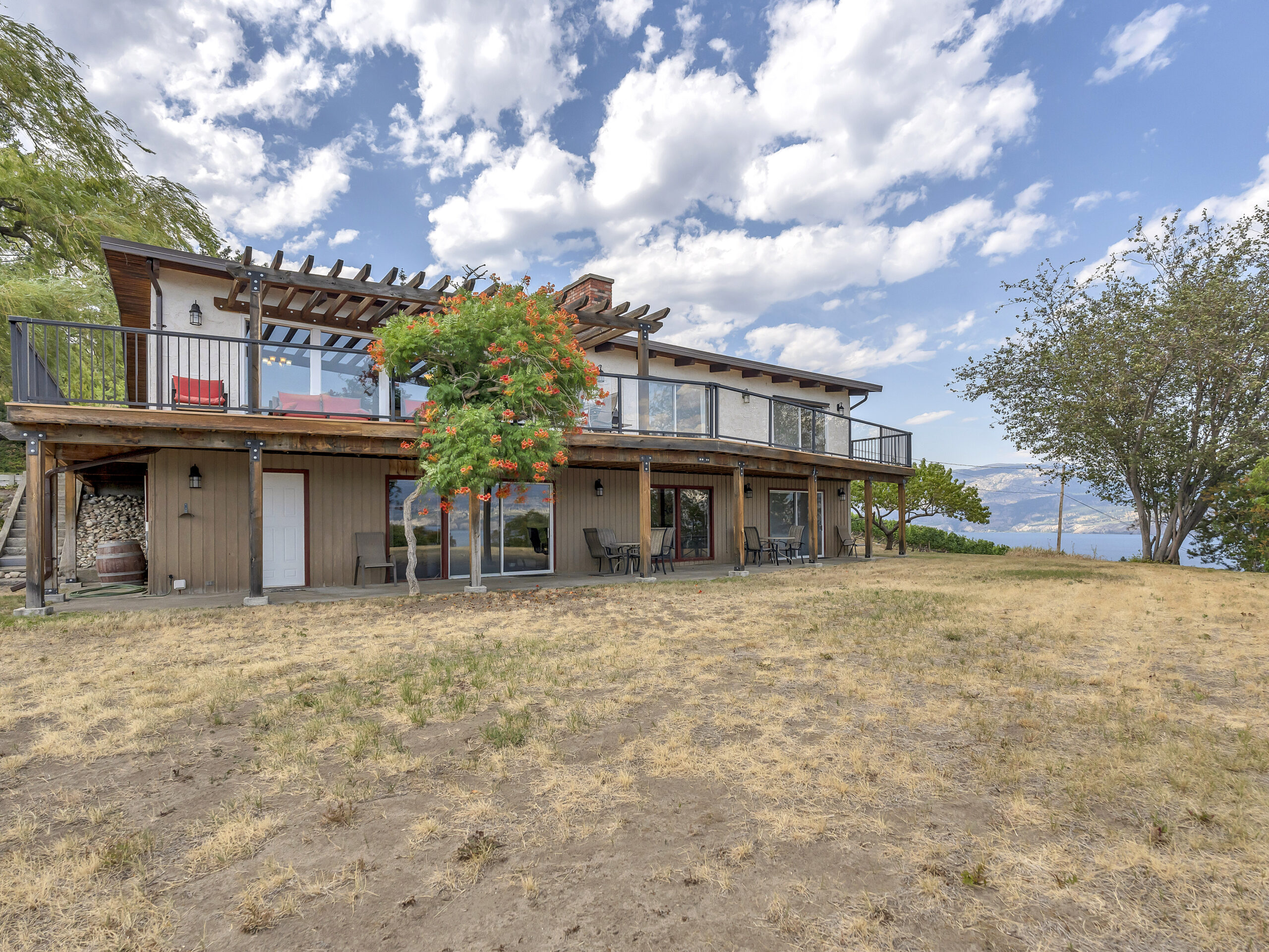 9402 Front Bench Road Summerland V0H 1Z4