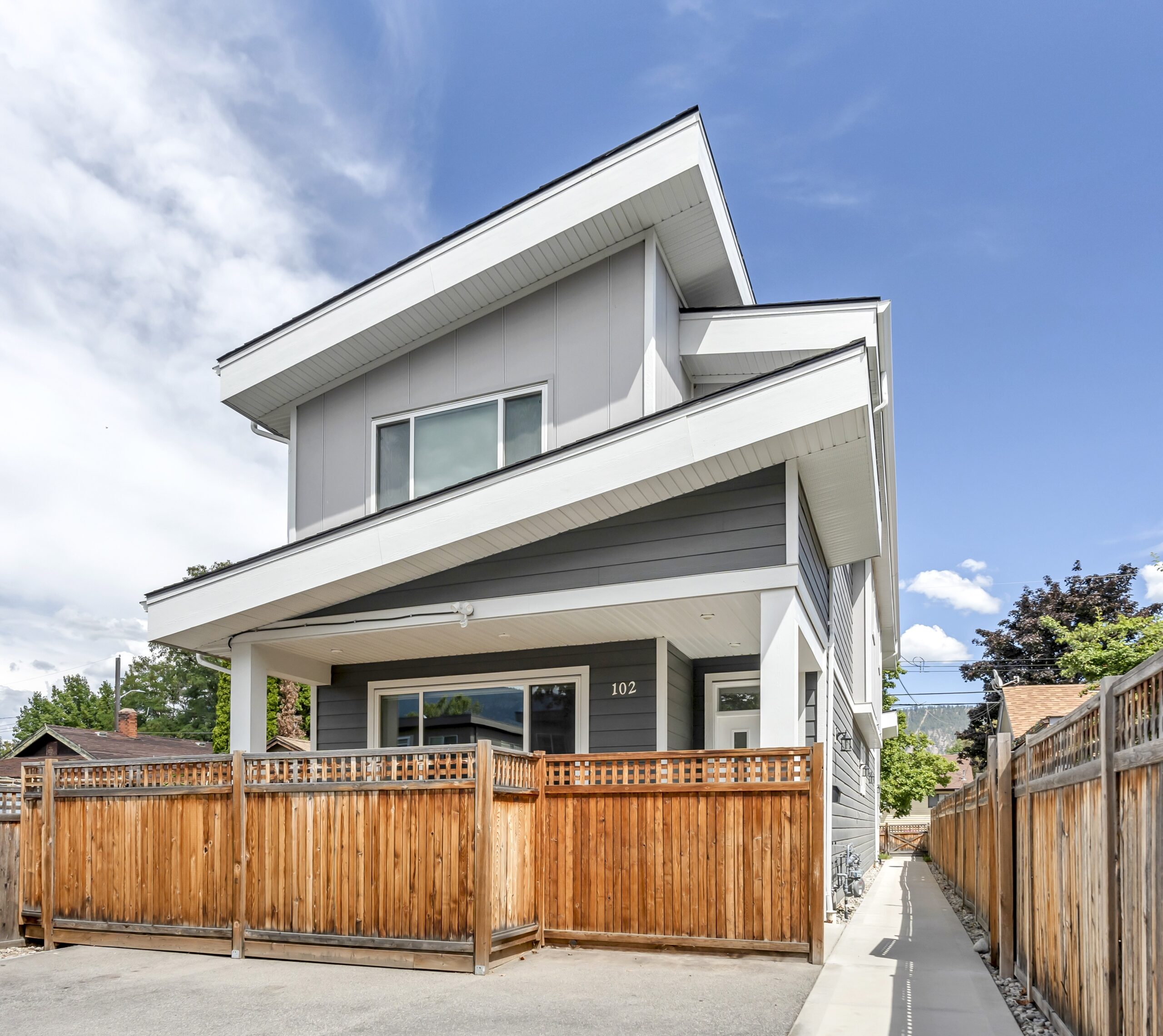 453 Maurice Street 102 Penticton V2A 5V8