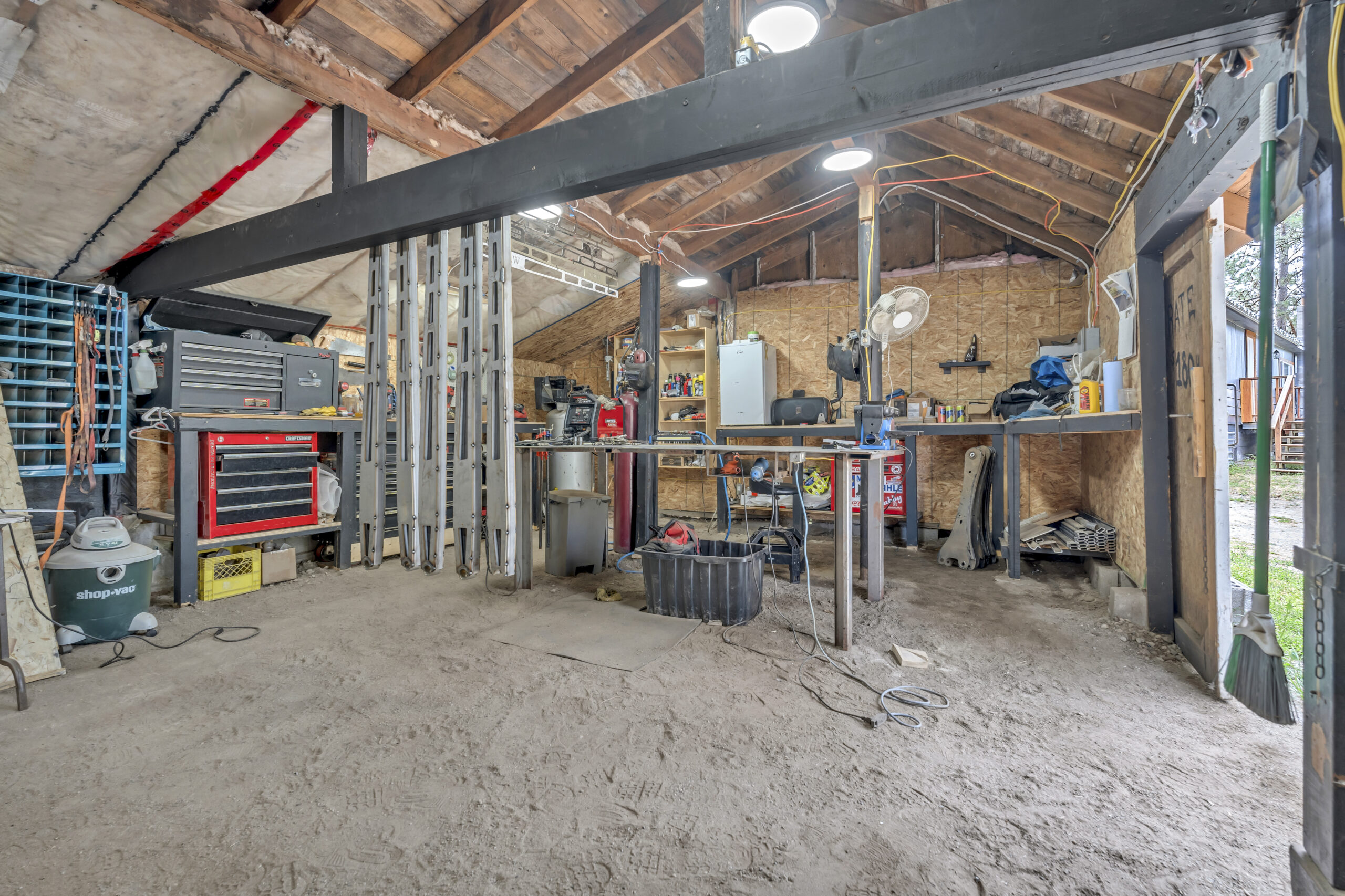 501 Fish Lake Road Summerland V0H 1Z8