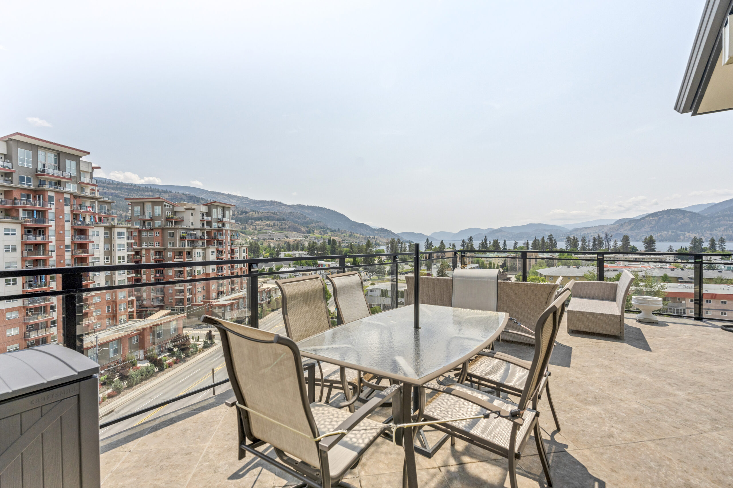 3301 Skaha Lake Road 803 Penticton V2A 6G6