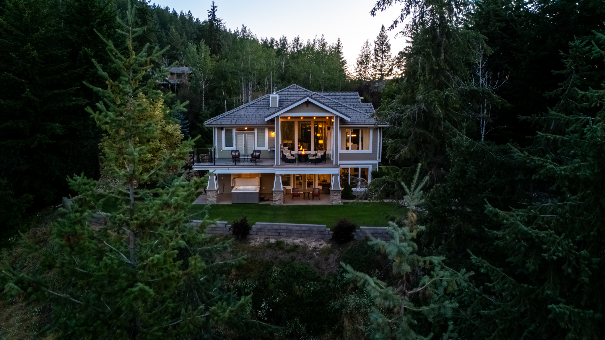 2011 Parkwood Drive Coldstream V1B 3Y4