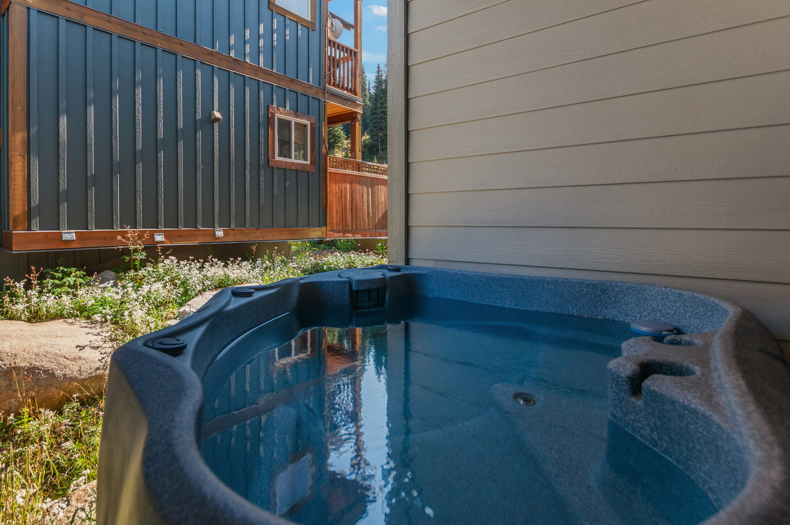 300 Creekview Road 2 Penticton V0X 1N6