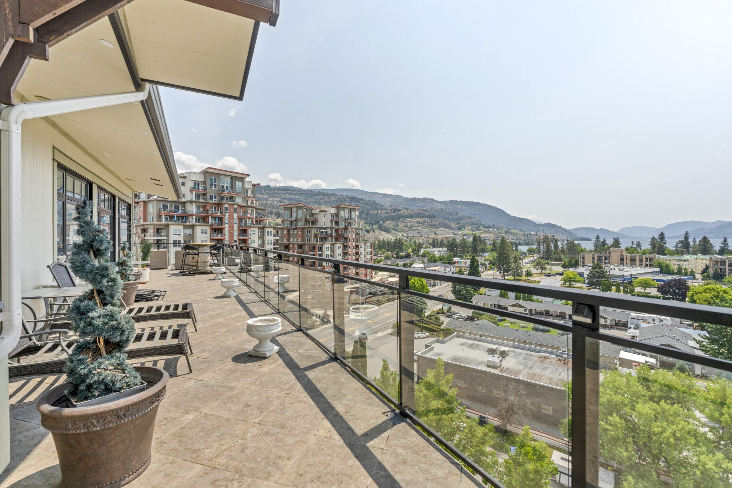 3301 Skaha Lake Road 803 Penticton V2A 6G6