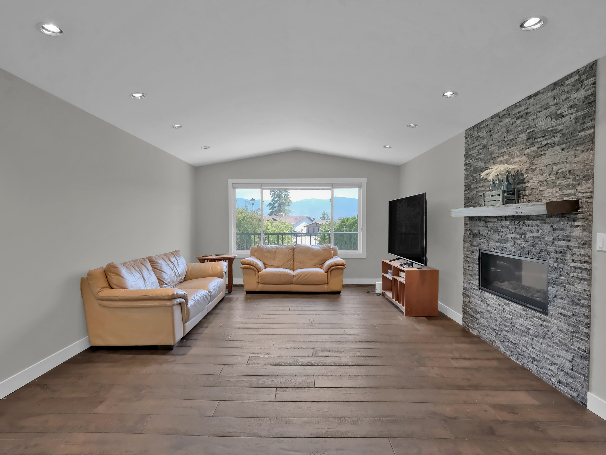 2284 Westville Place West Kelowna