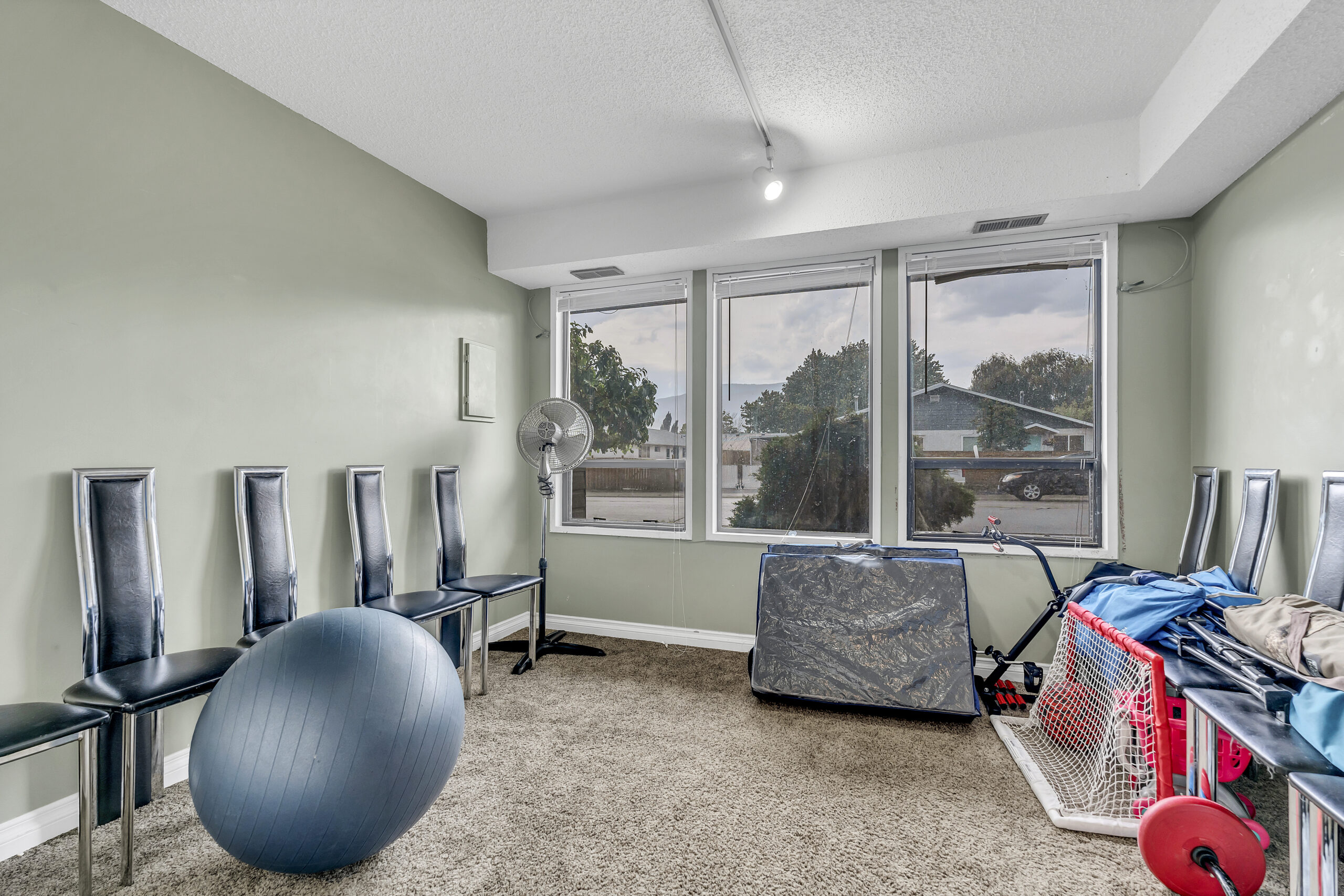 2494 Cornwall Drive Penticton V2A 6R7