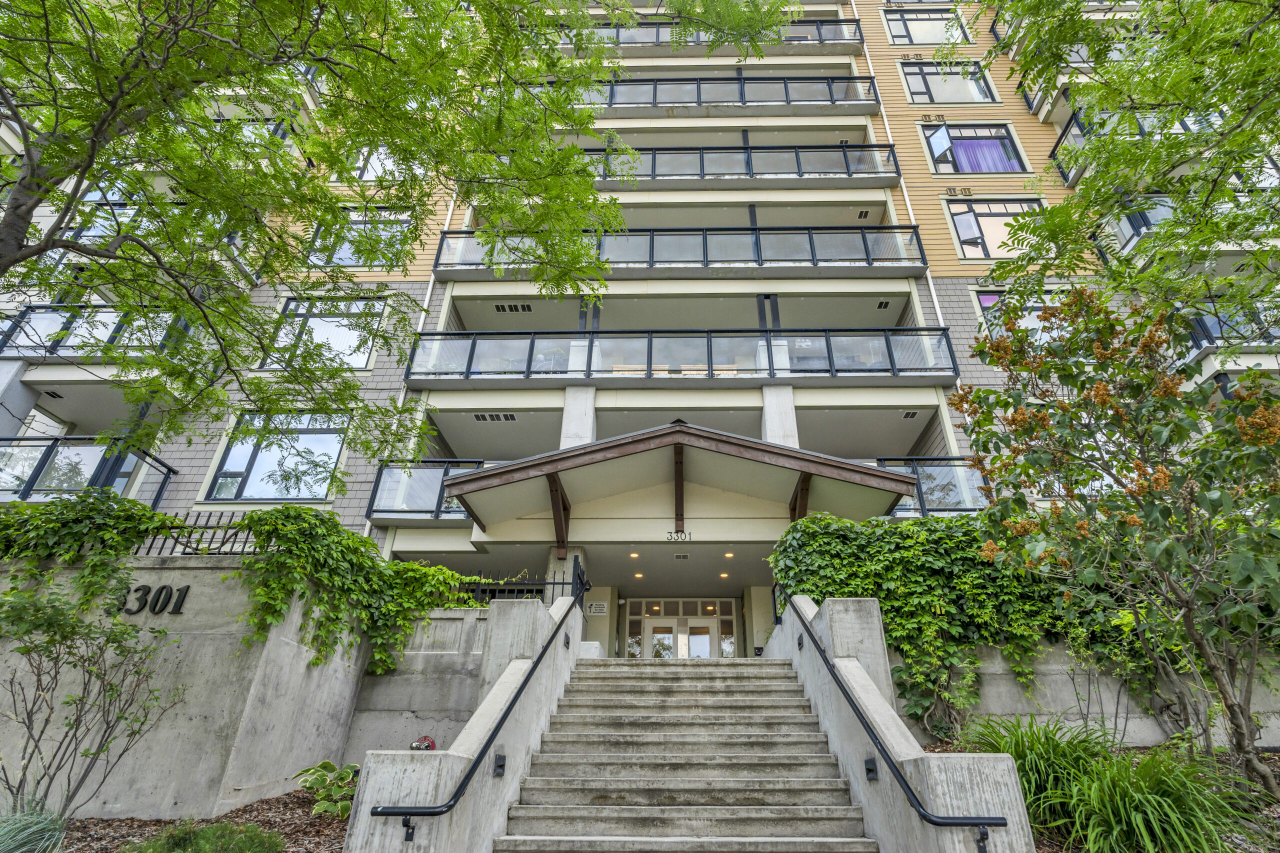 3301 Skaha Lake Road 803 Penticton V2A 6G6