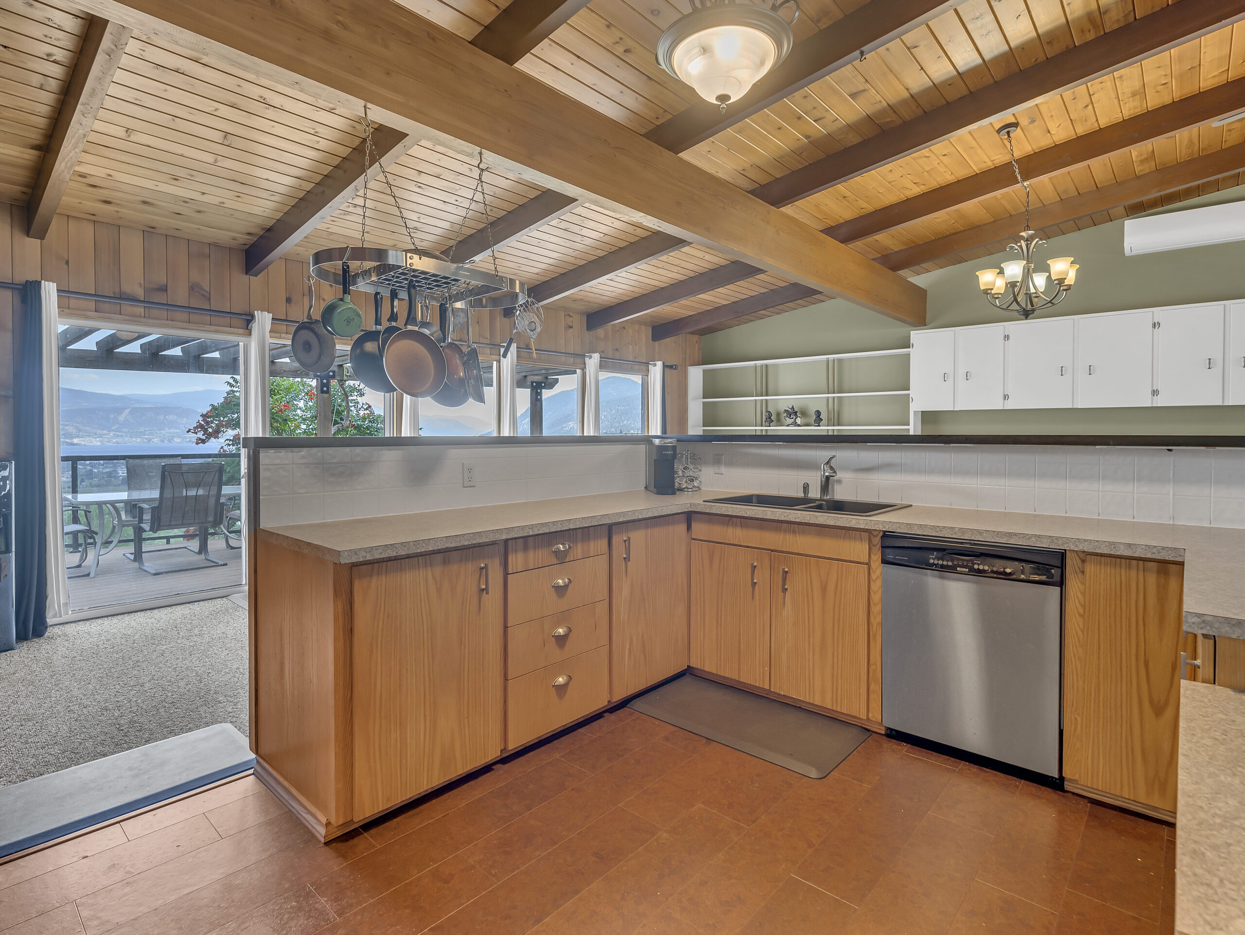 9402 Front Bench Road Summerland V0H 1Z4