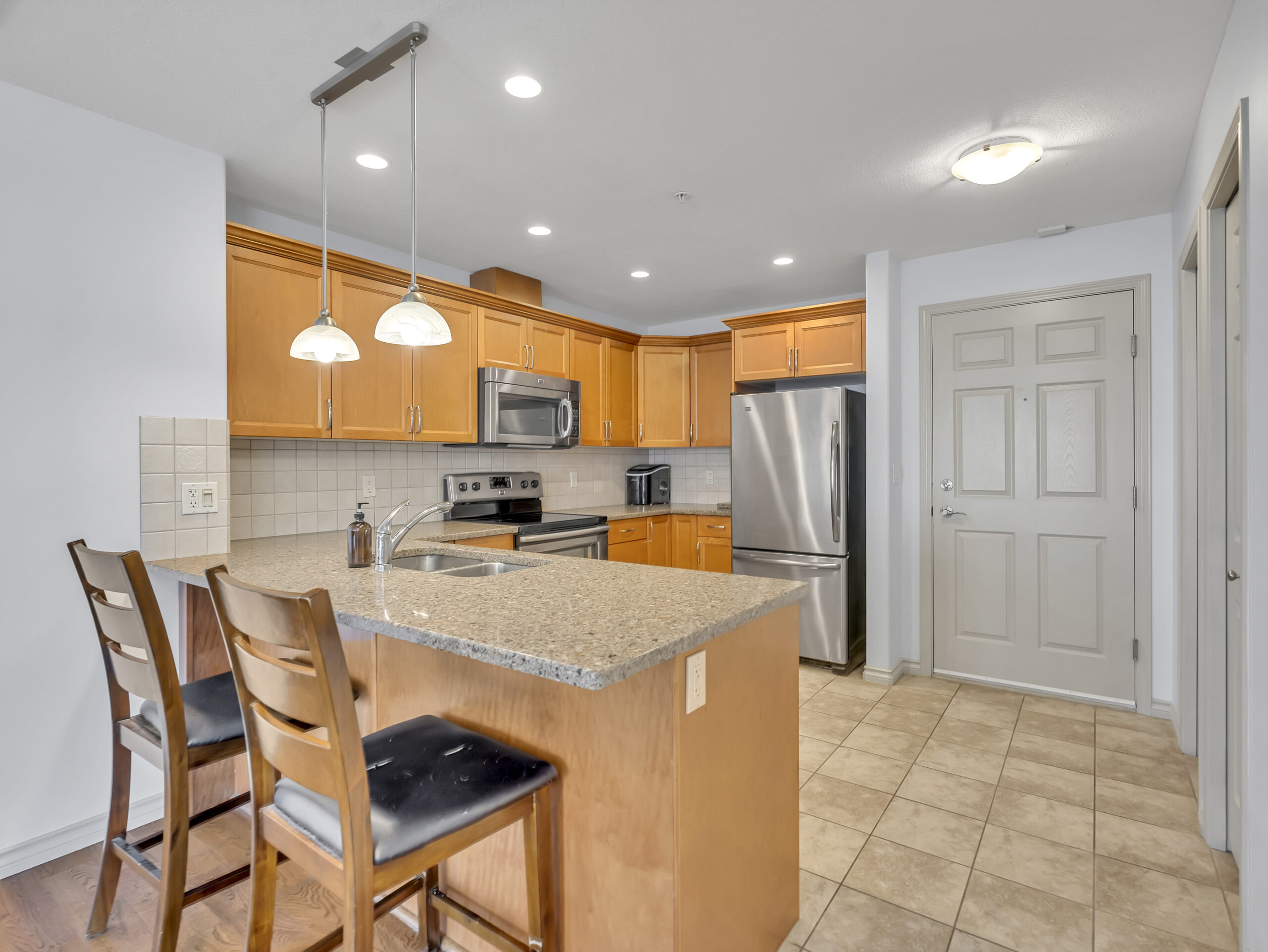 2125 Atkinson Street 904 Penticton V2A 9E6