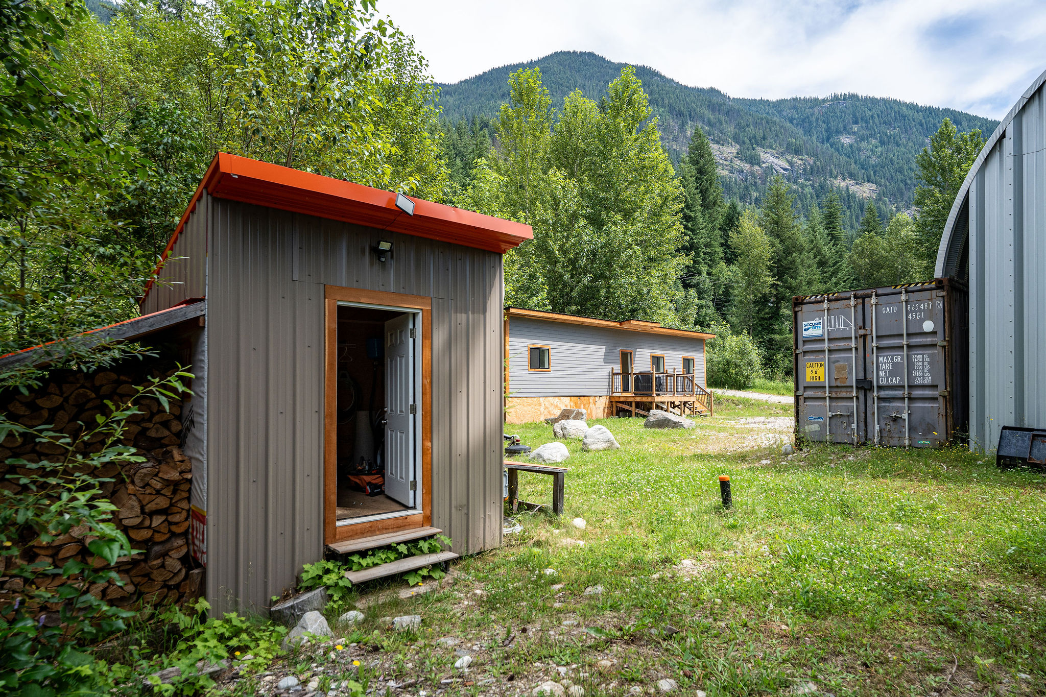 5860 Trans Canada Highway Malakwa