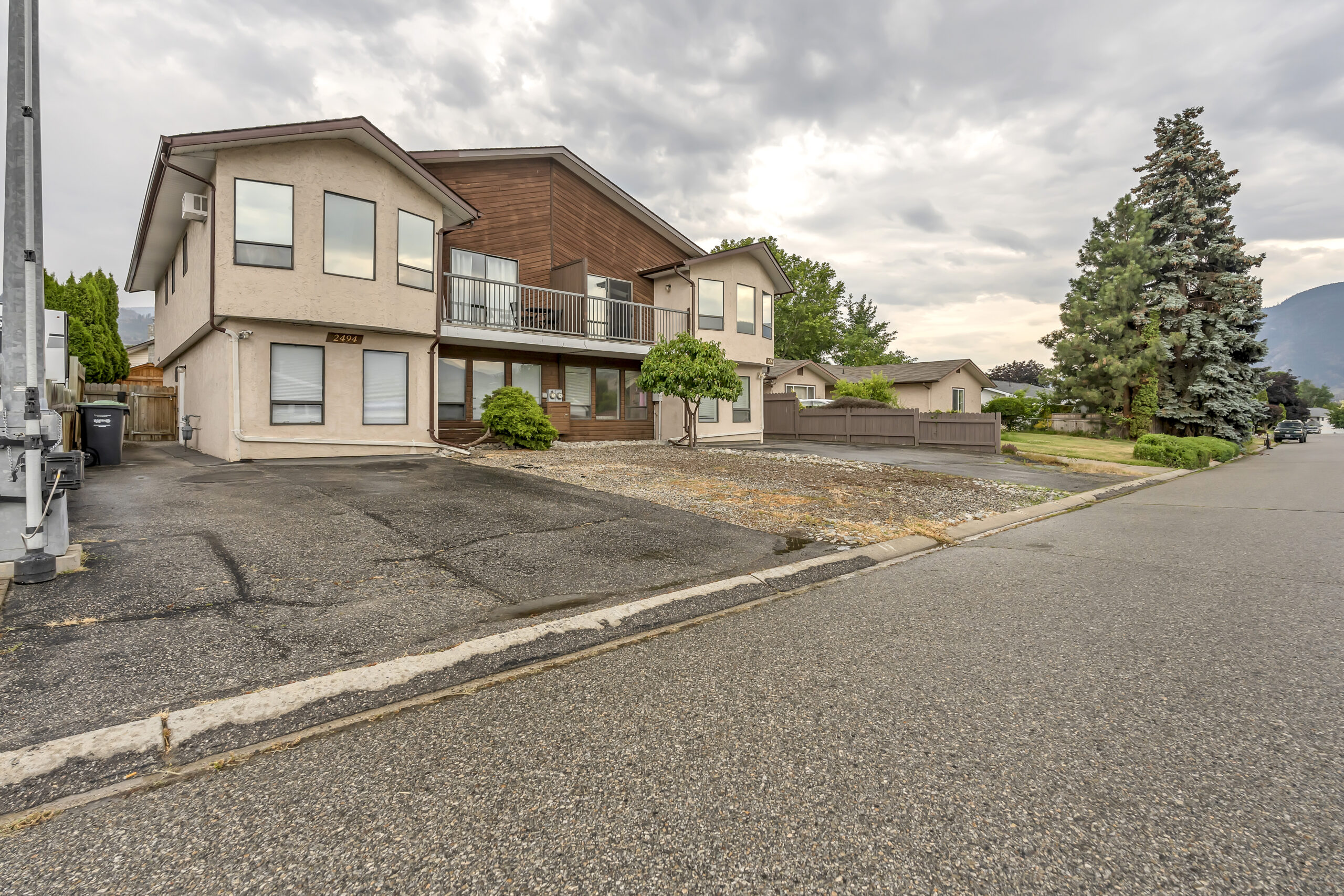 2494 Cornwall Drive Penticton V2A 6R7