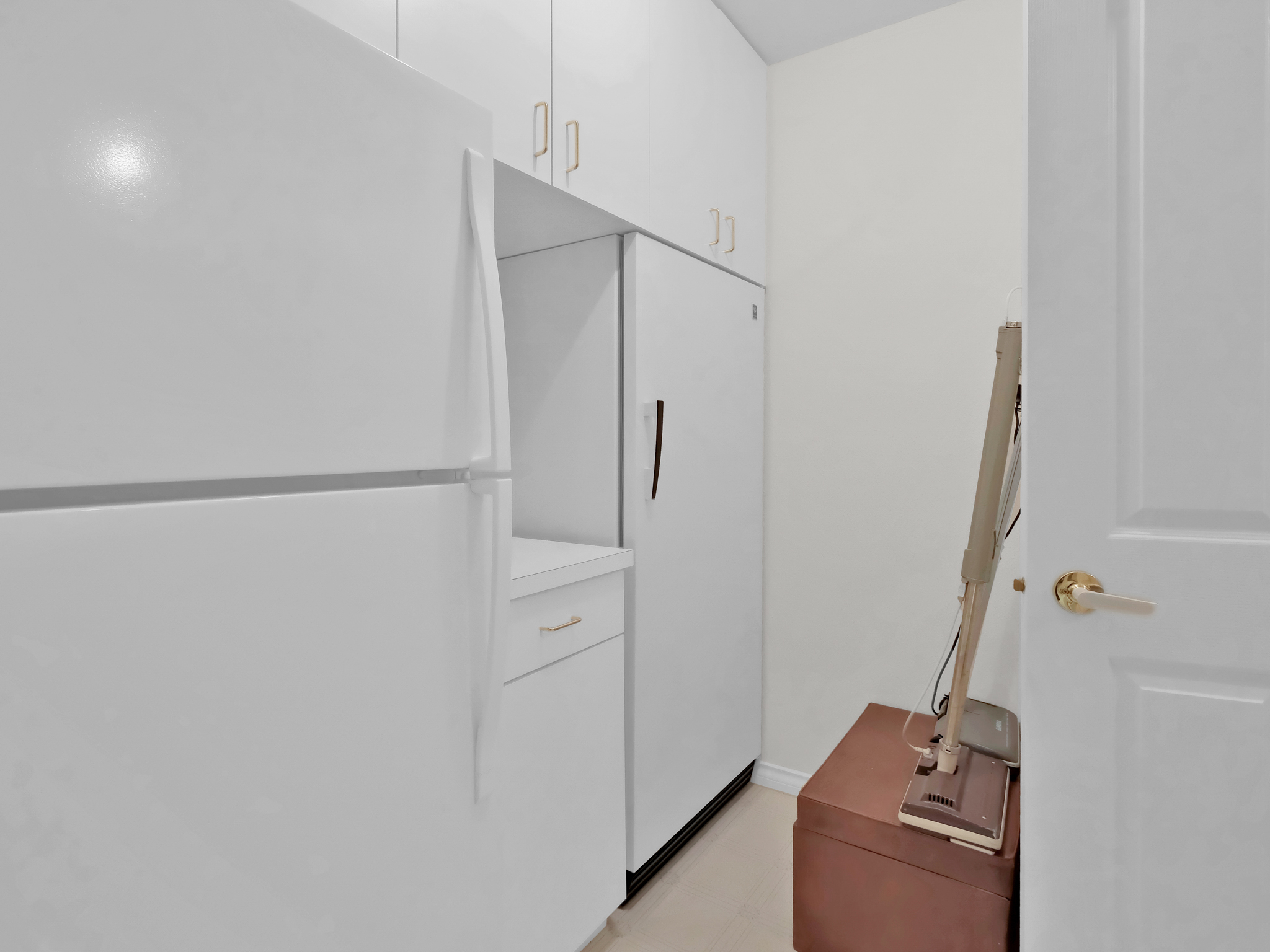 690 Pineview Drive Kaleden V0H 1K0