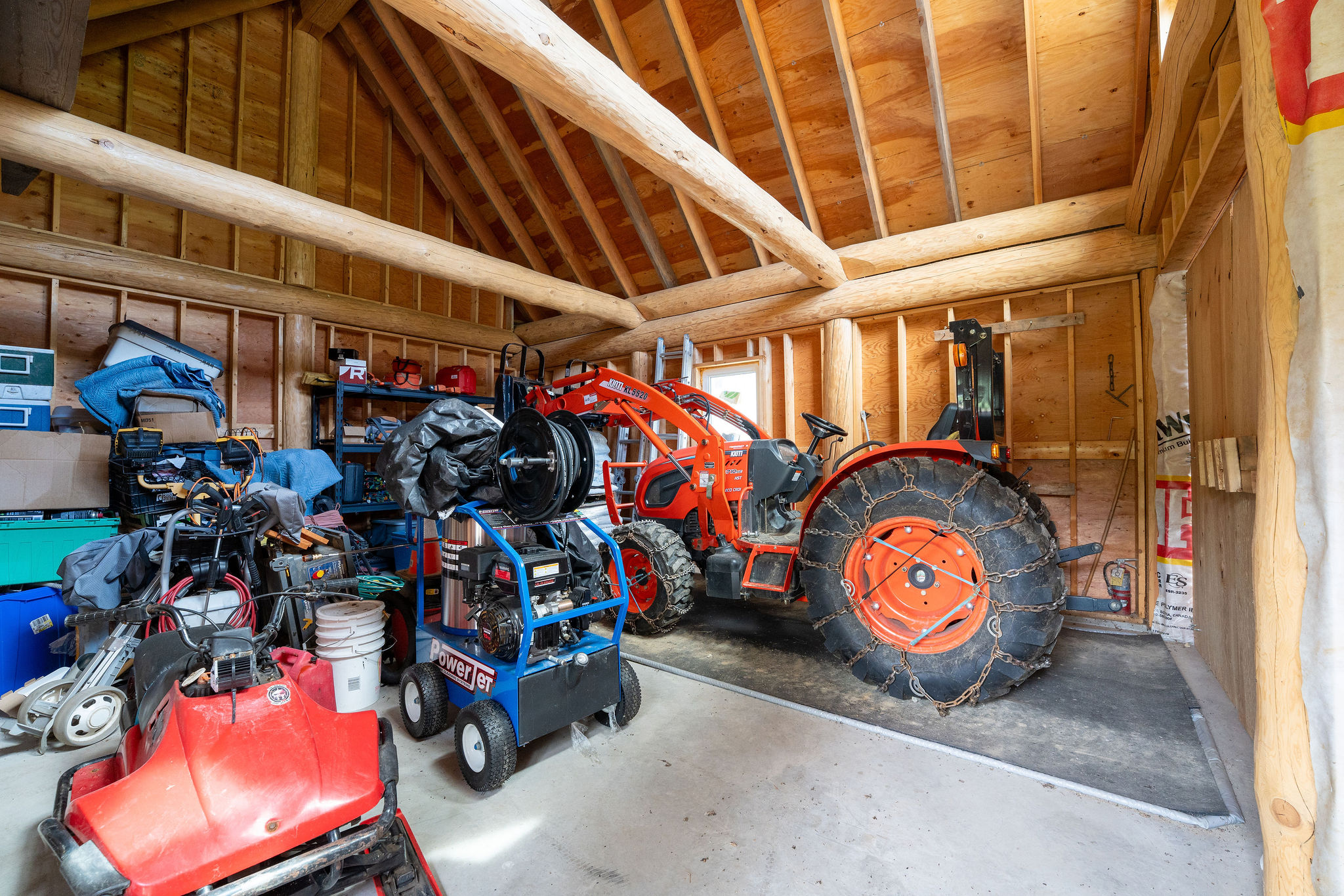 5860 Trans Canada Highway Malakwa