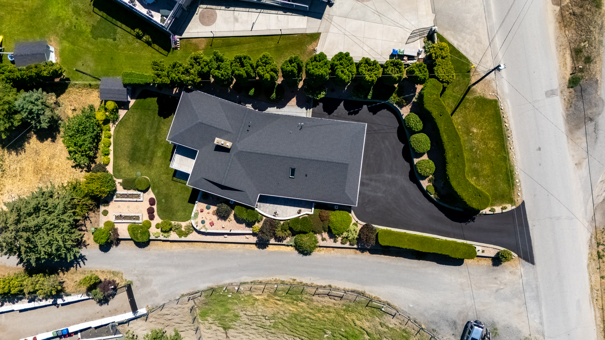 690 Pineview Drive Kaleden V0H 1K0