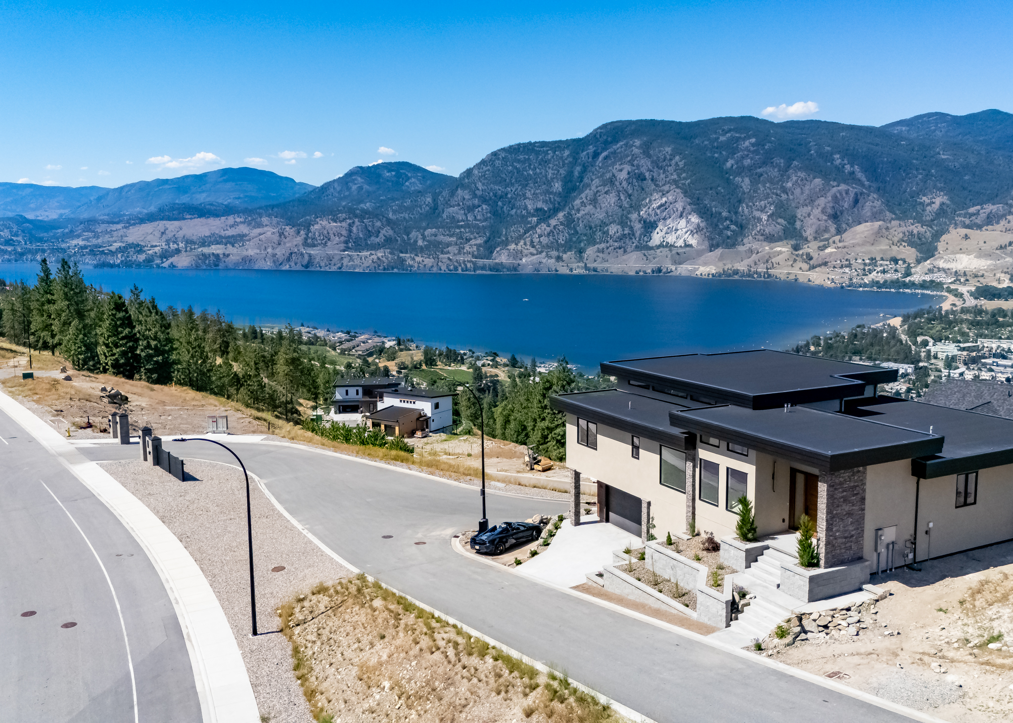 3331 Evergreen Drive 106 Penticton V2A 0J3