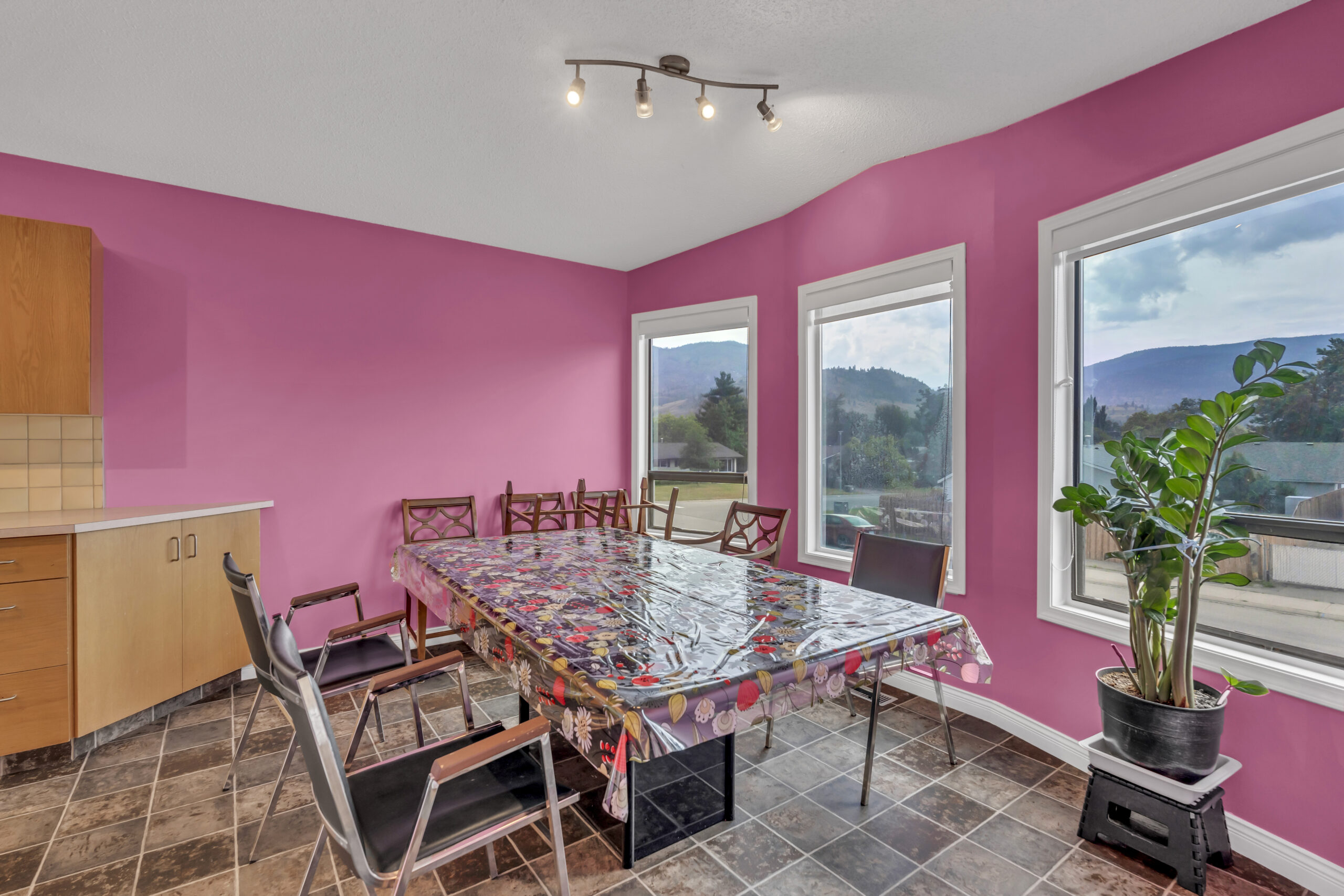 2494 Cornwall Drive Penticton V2A 6R7