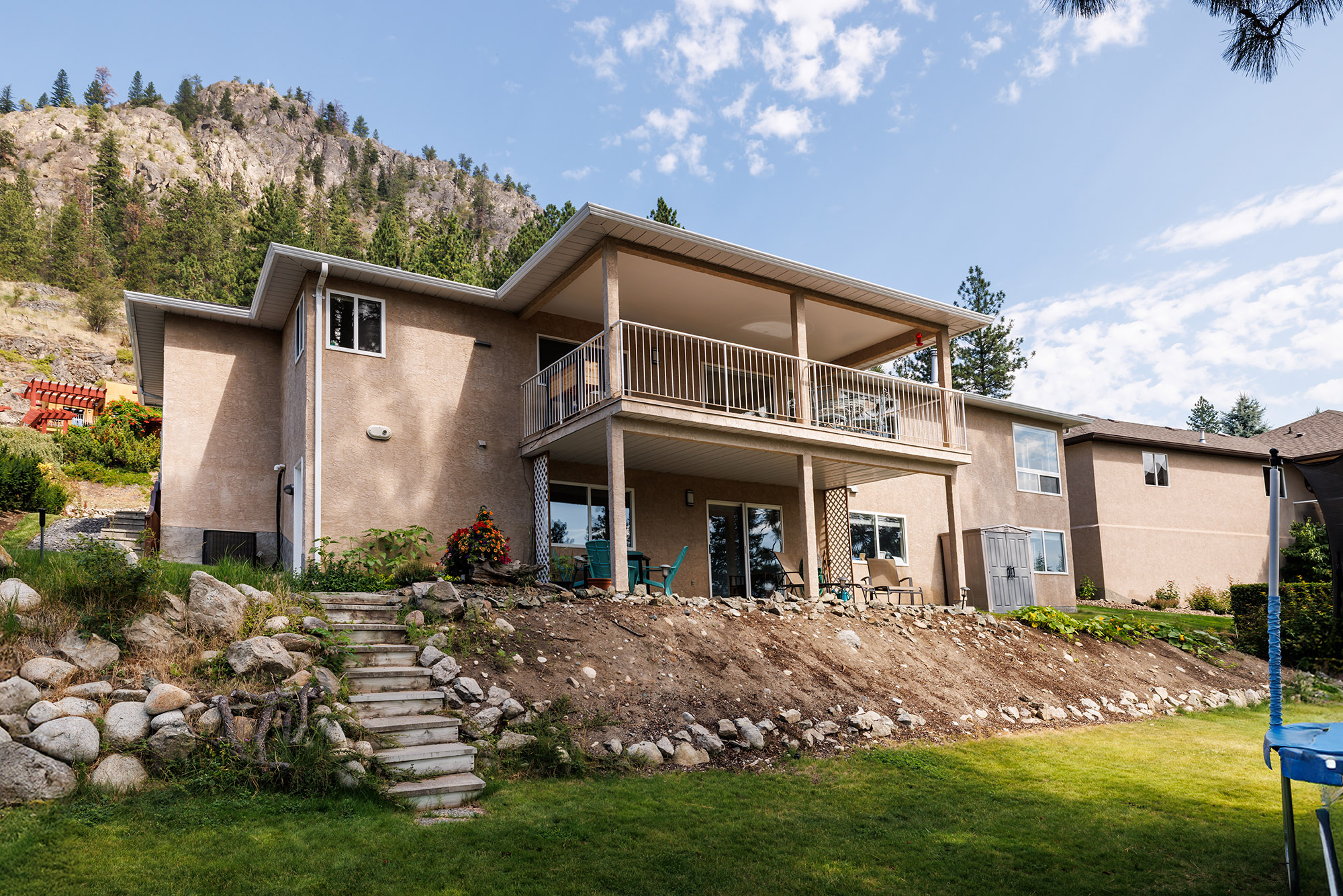 4607 Ponderosa Peachland