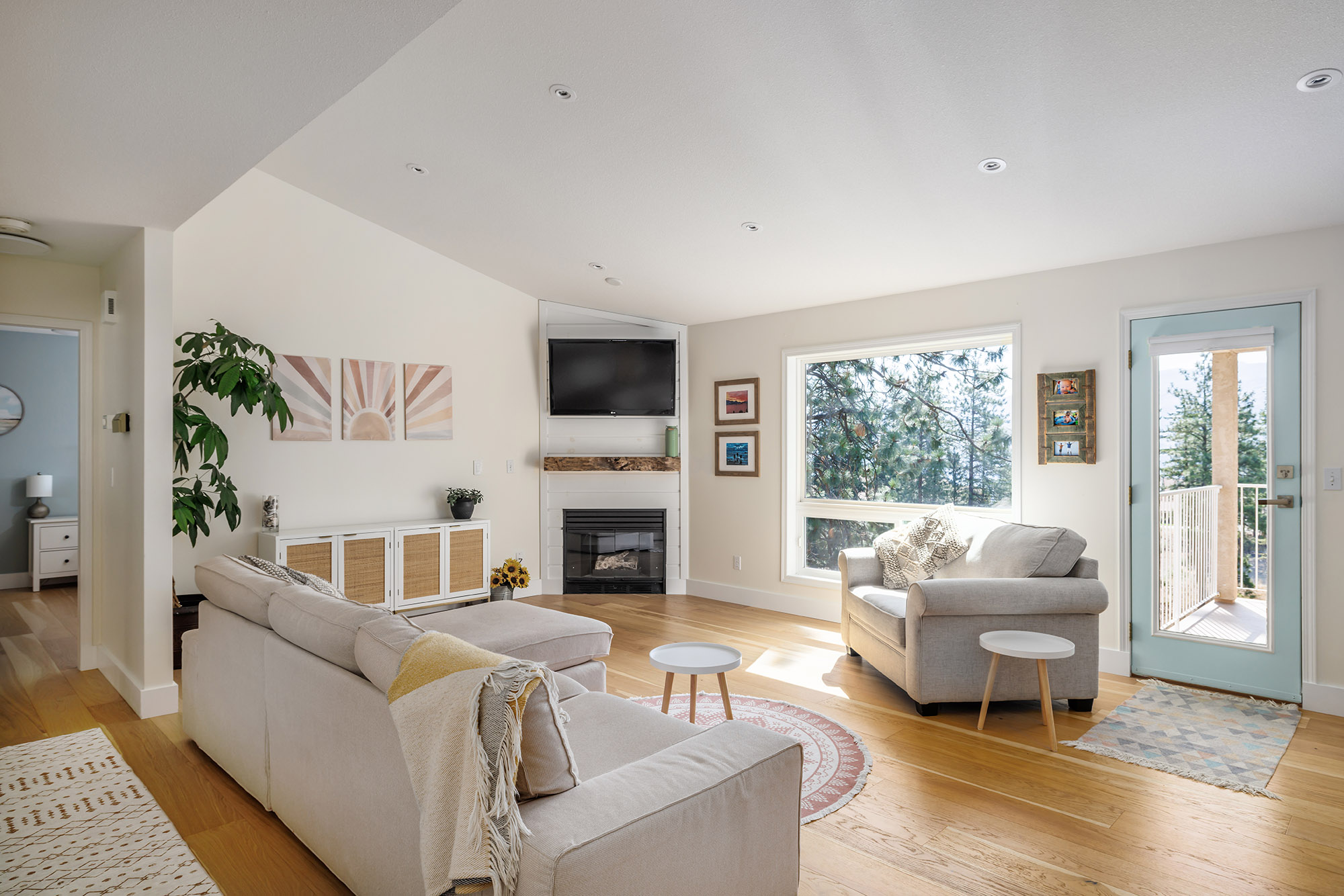 4607 Ponderosa Peachland
