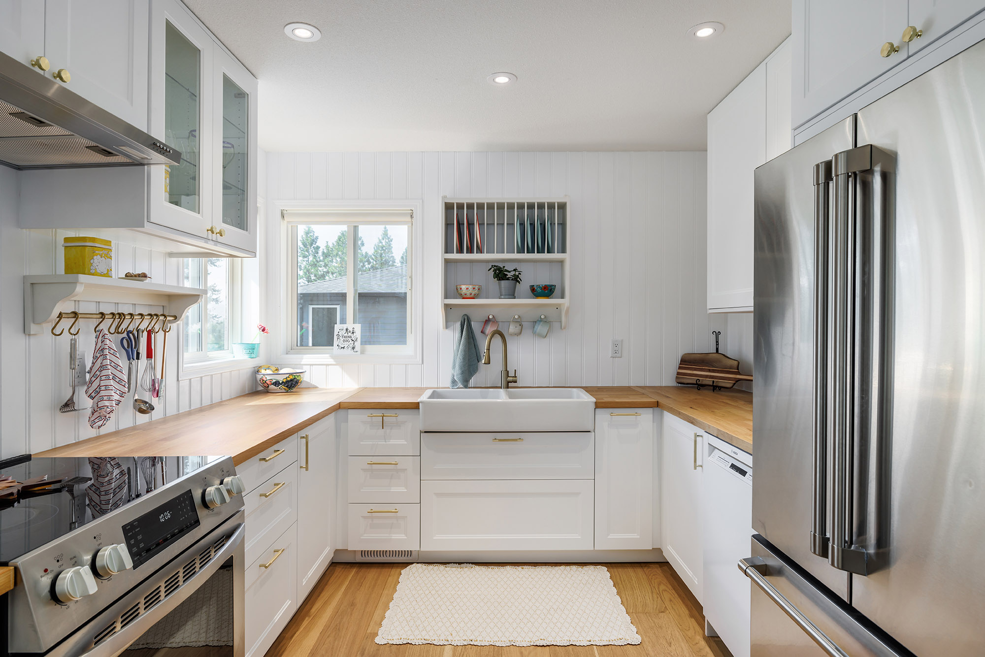 4607 Ponderosa Peachland
