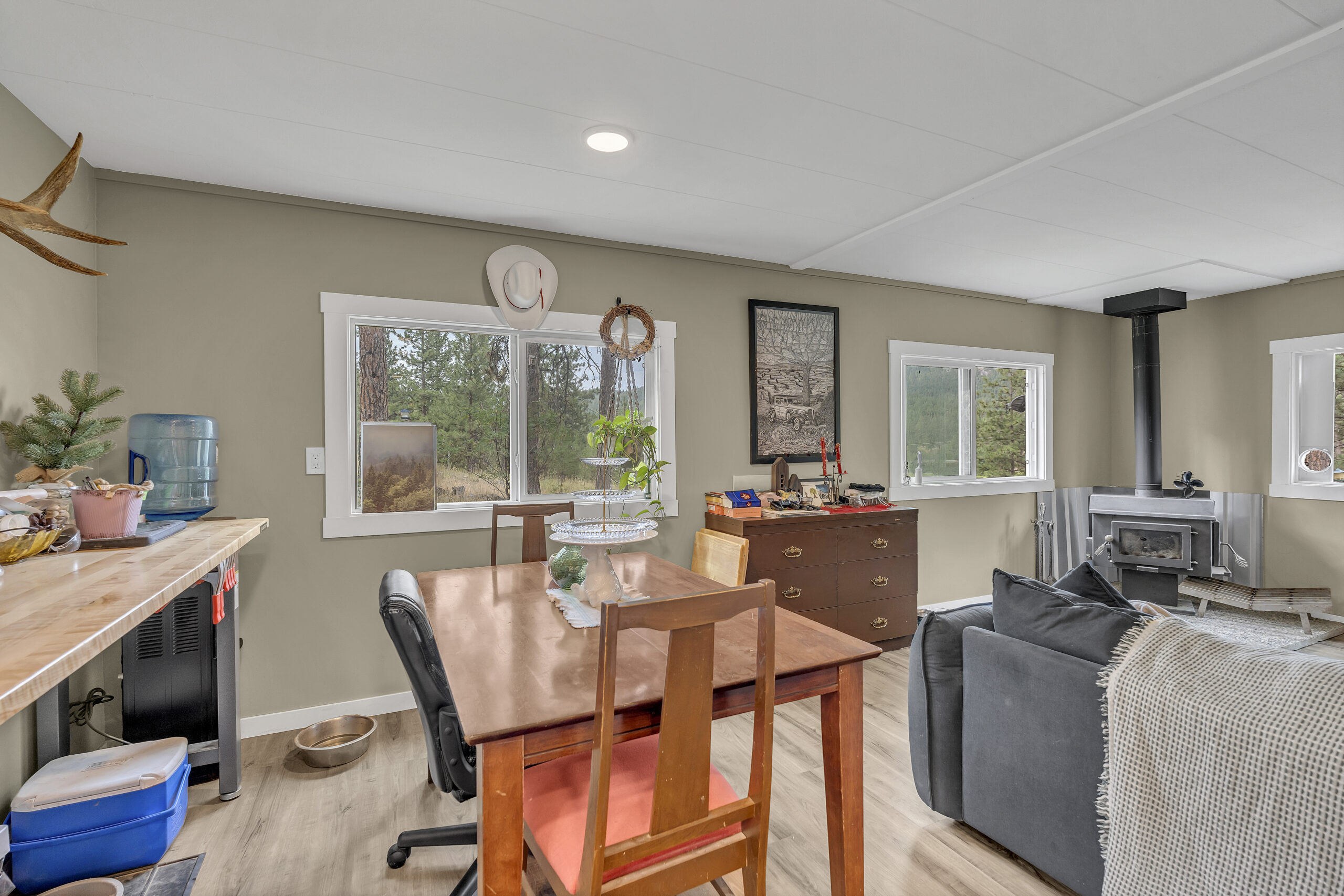 501 Fish Lake Road Summerland V0H 1Z8