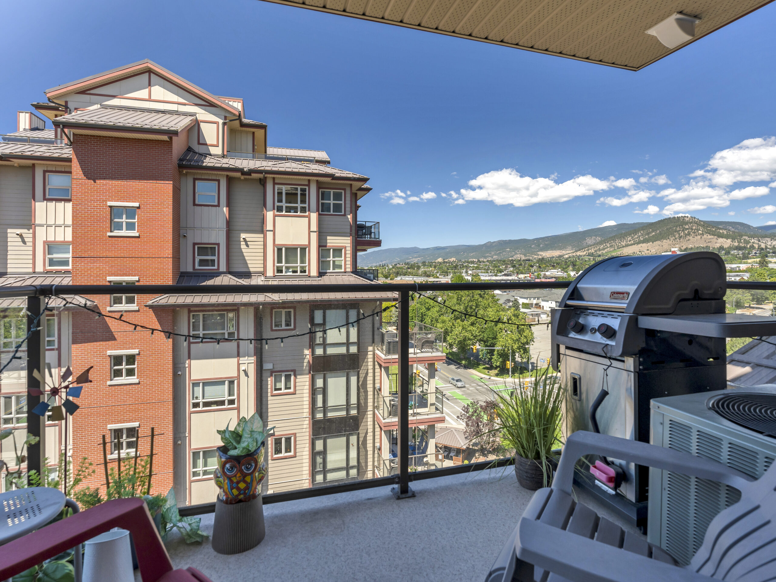 2125 Atkinson Street 904 Penticton V2A 9E6