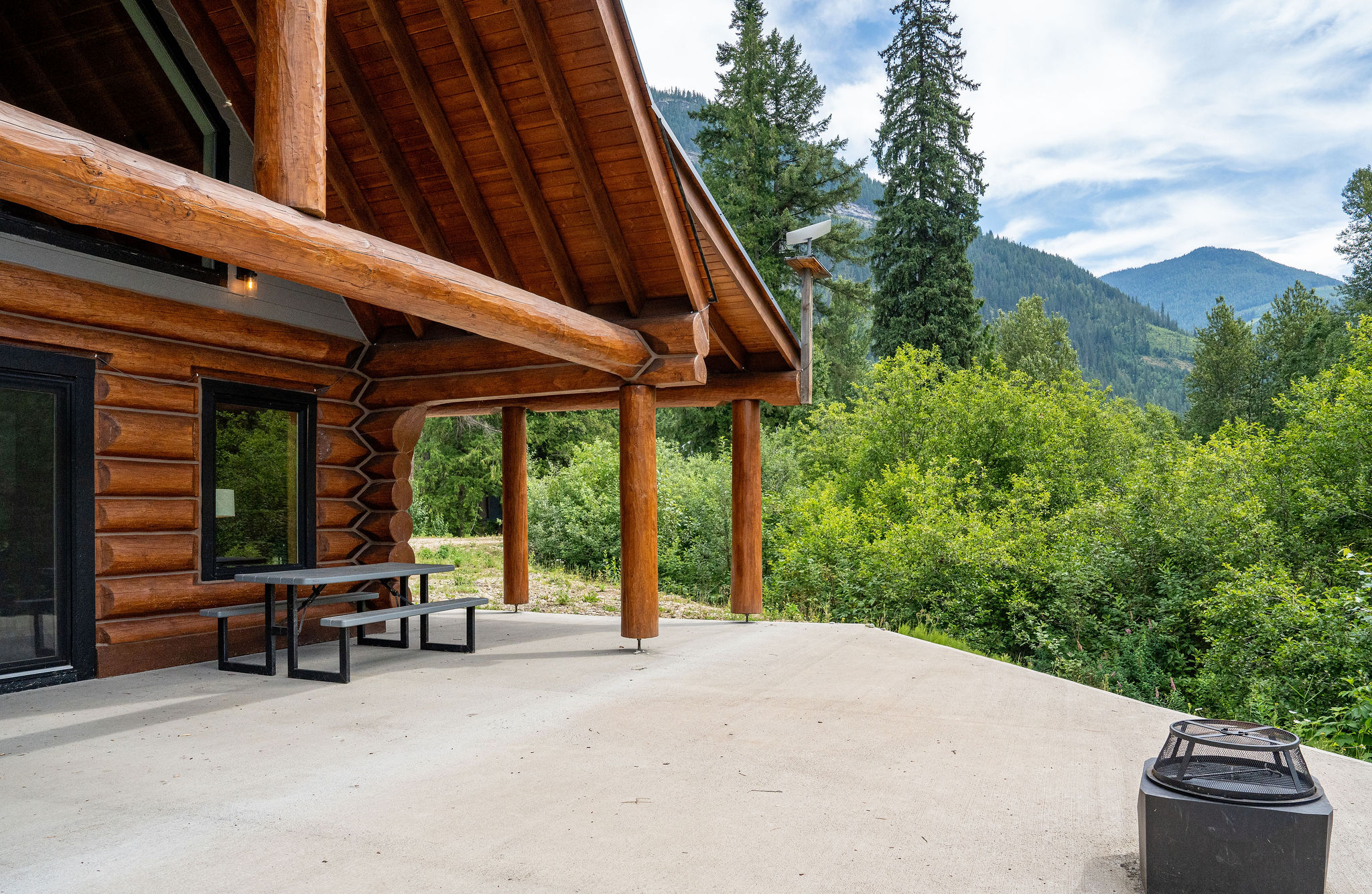 5860 Trans Canada Highway Malakwa