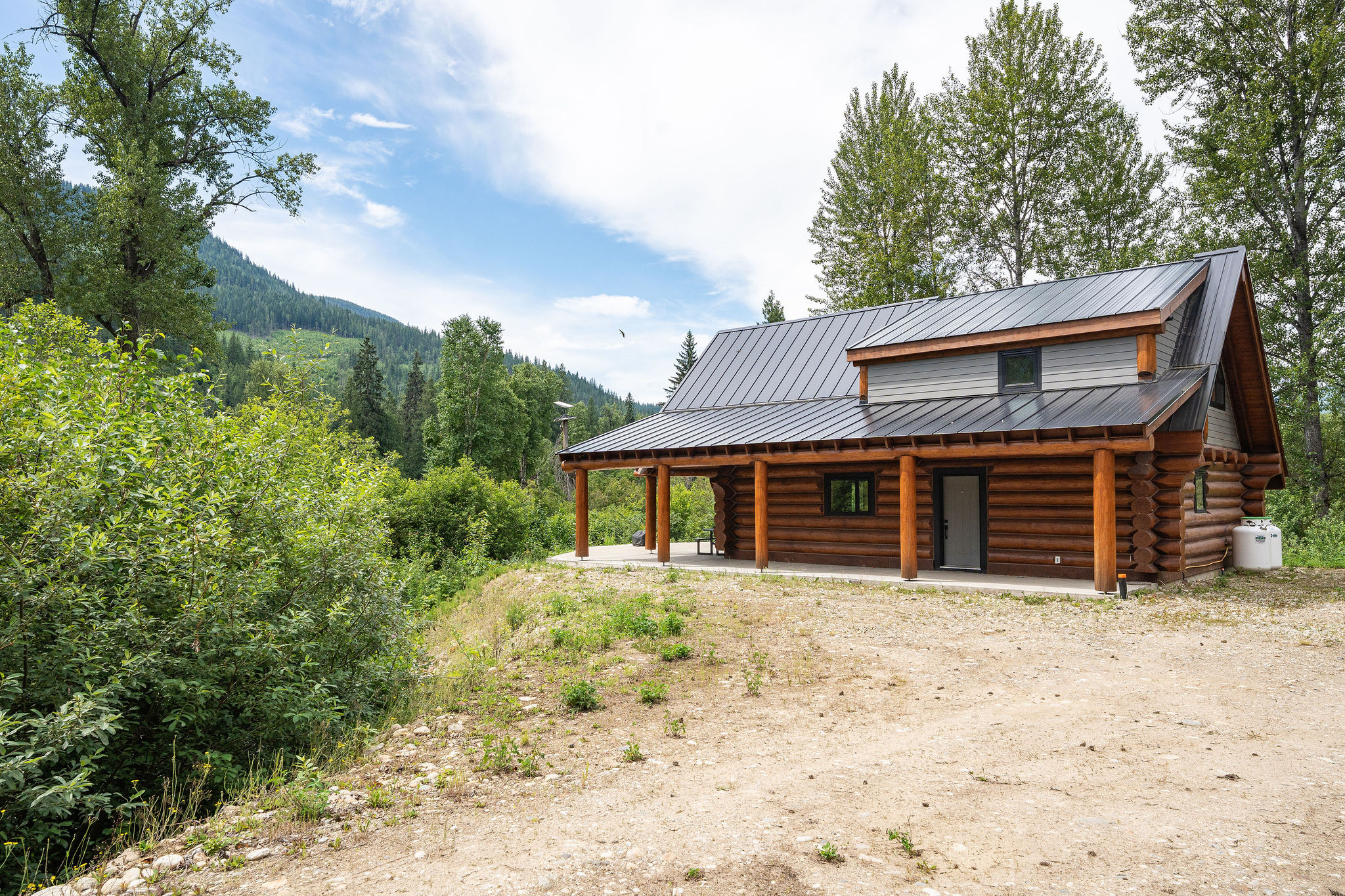 5860 Trans Canada Highway Malakwa