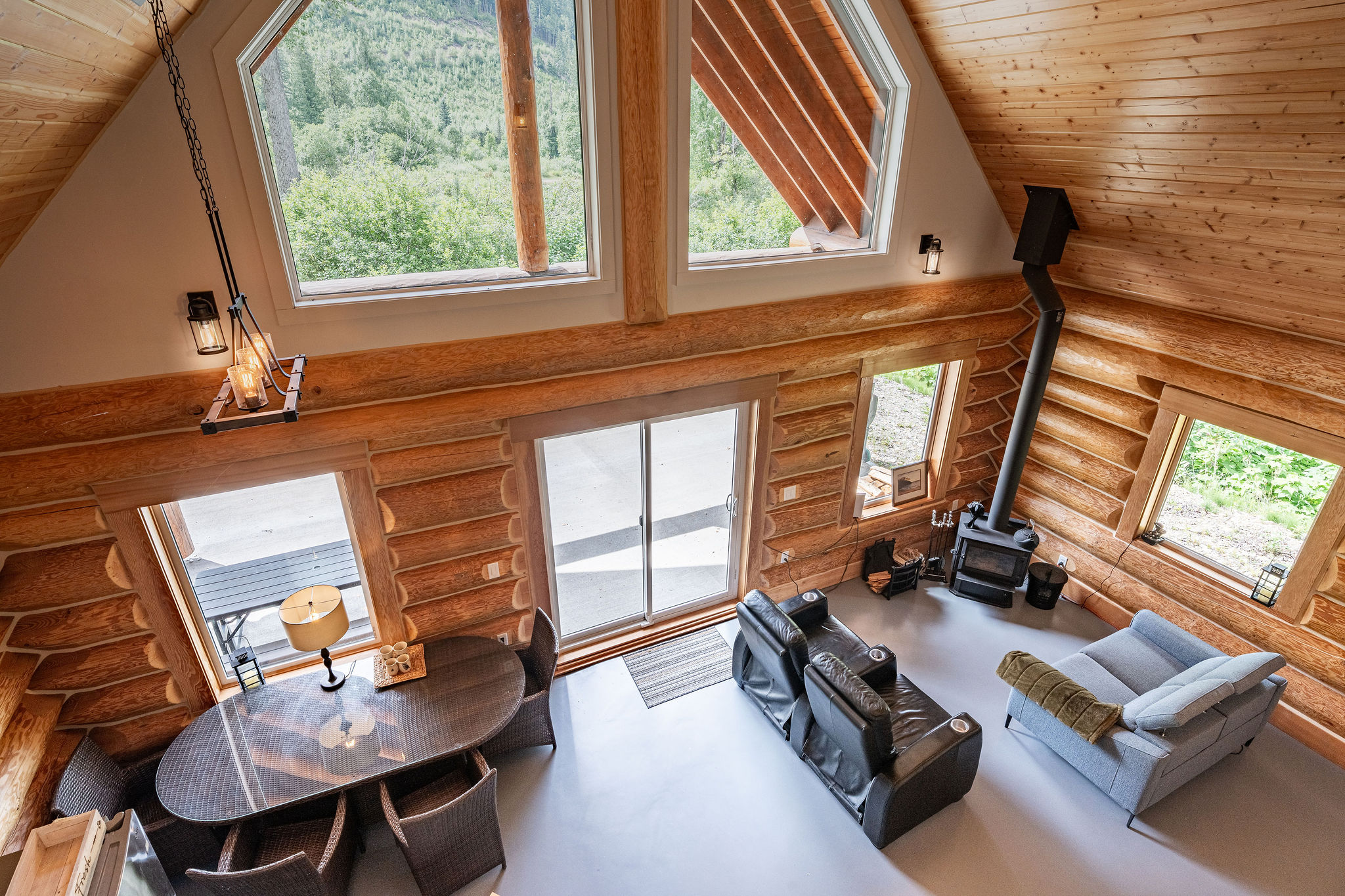 5860 Trans Canada Highway Malakwa