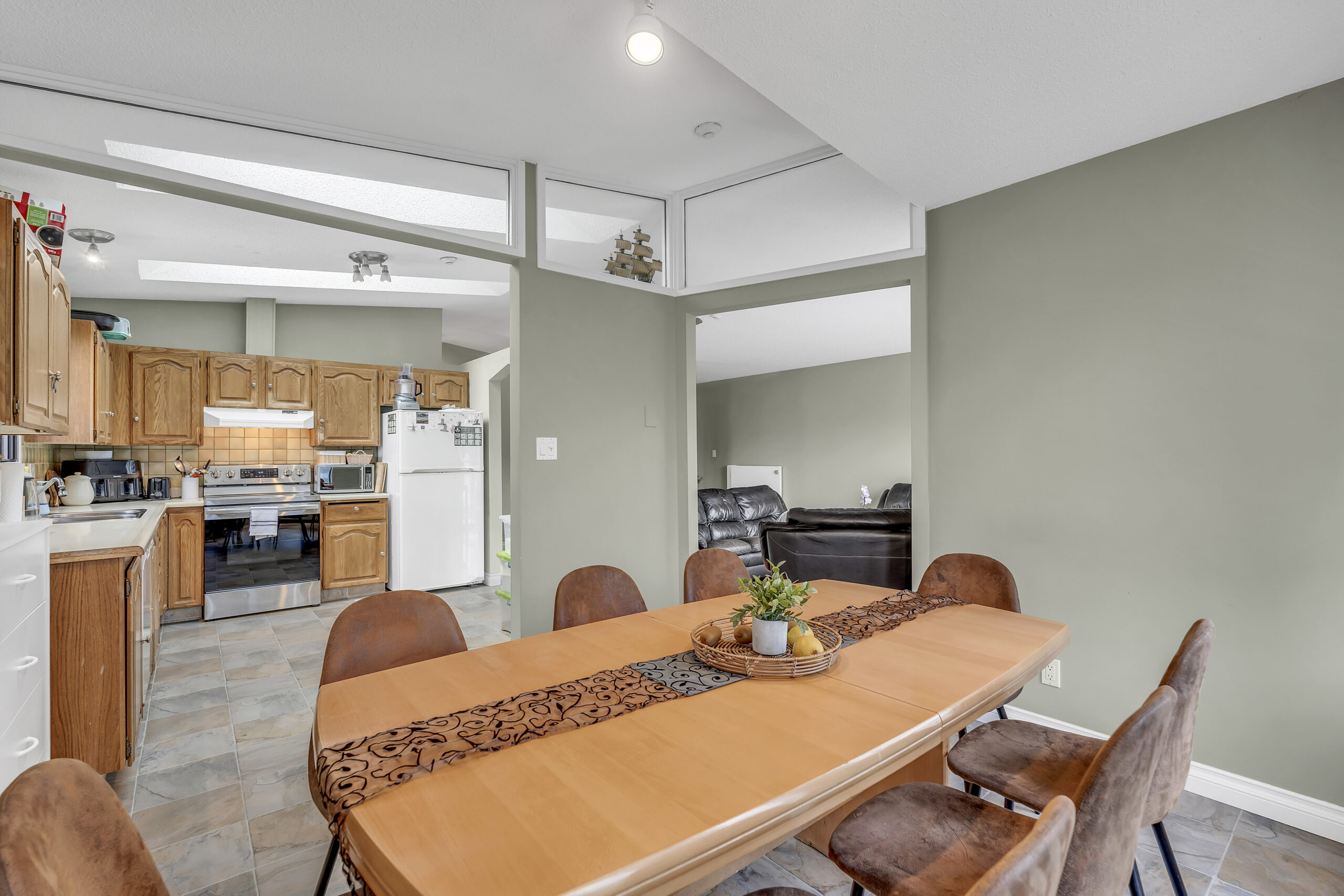 2494 Cornwall Drive Penticton V2A 6R7