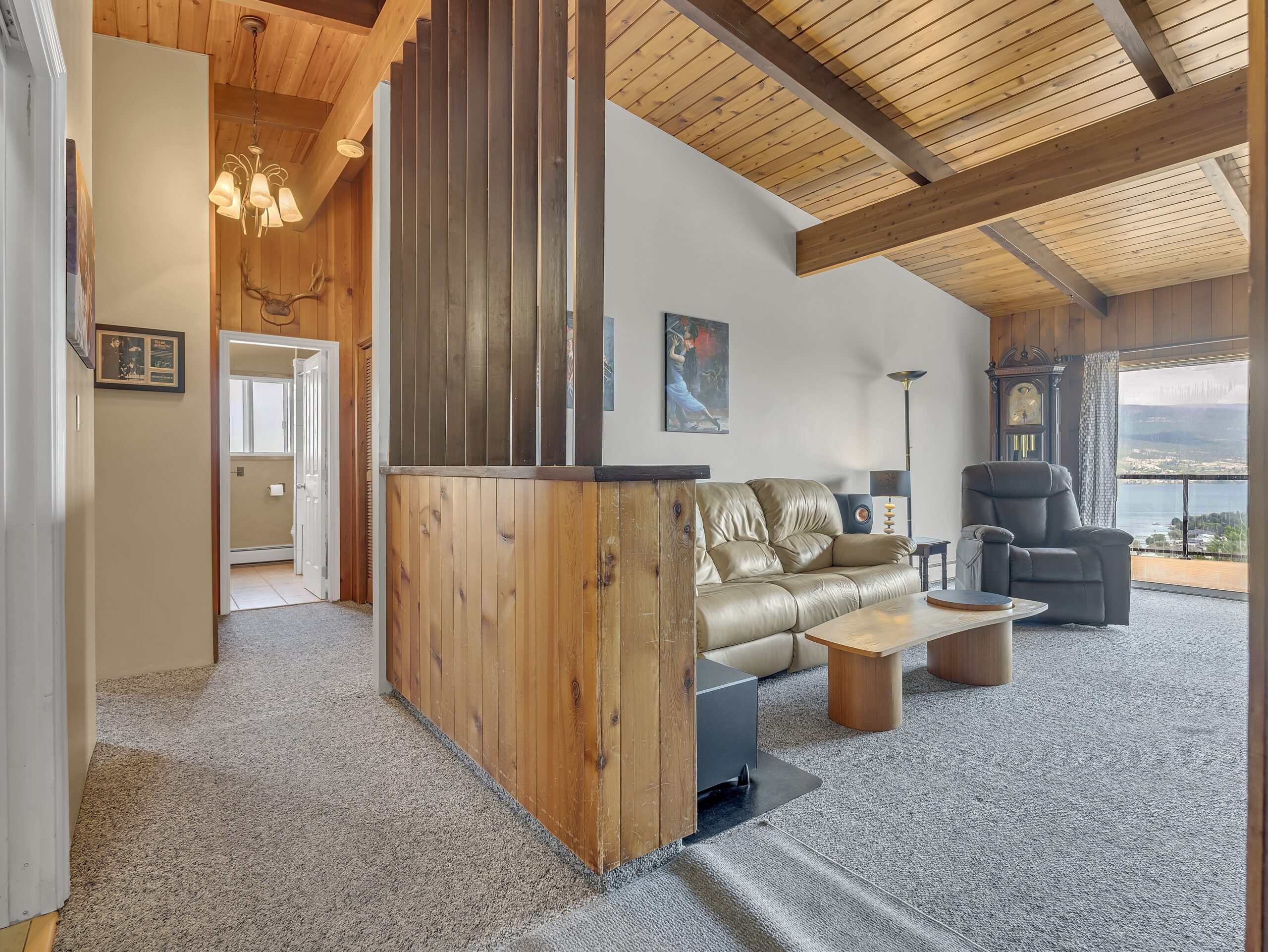 9402 Front Bench Road Summerland V0H 1Z4