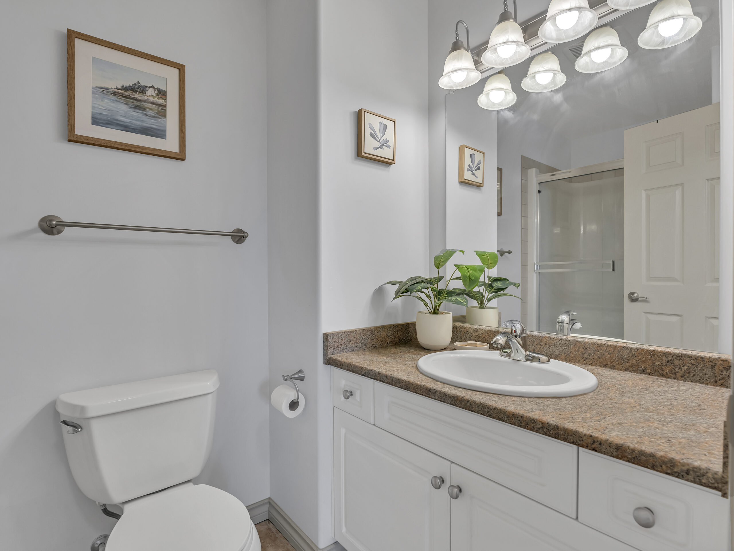 2125 Atkinson Street 904 Penticton V2A 9E6