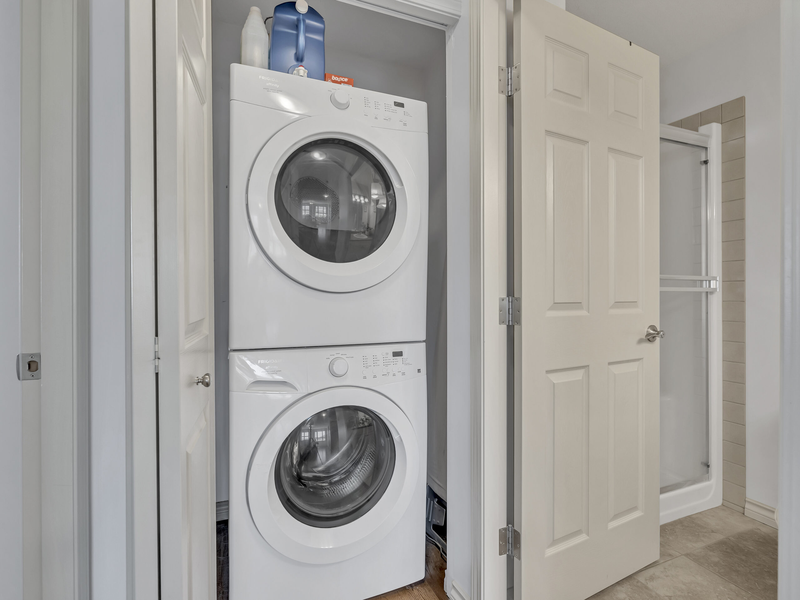 2125 Atkinson Street 904 Penticton V2A 9E6