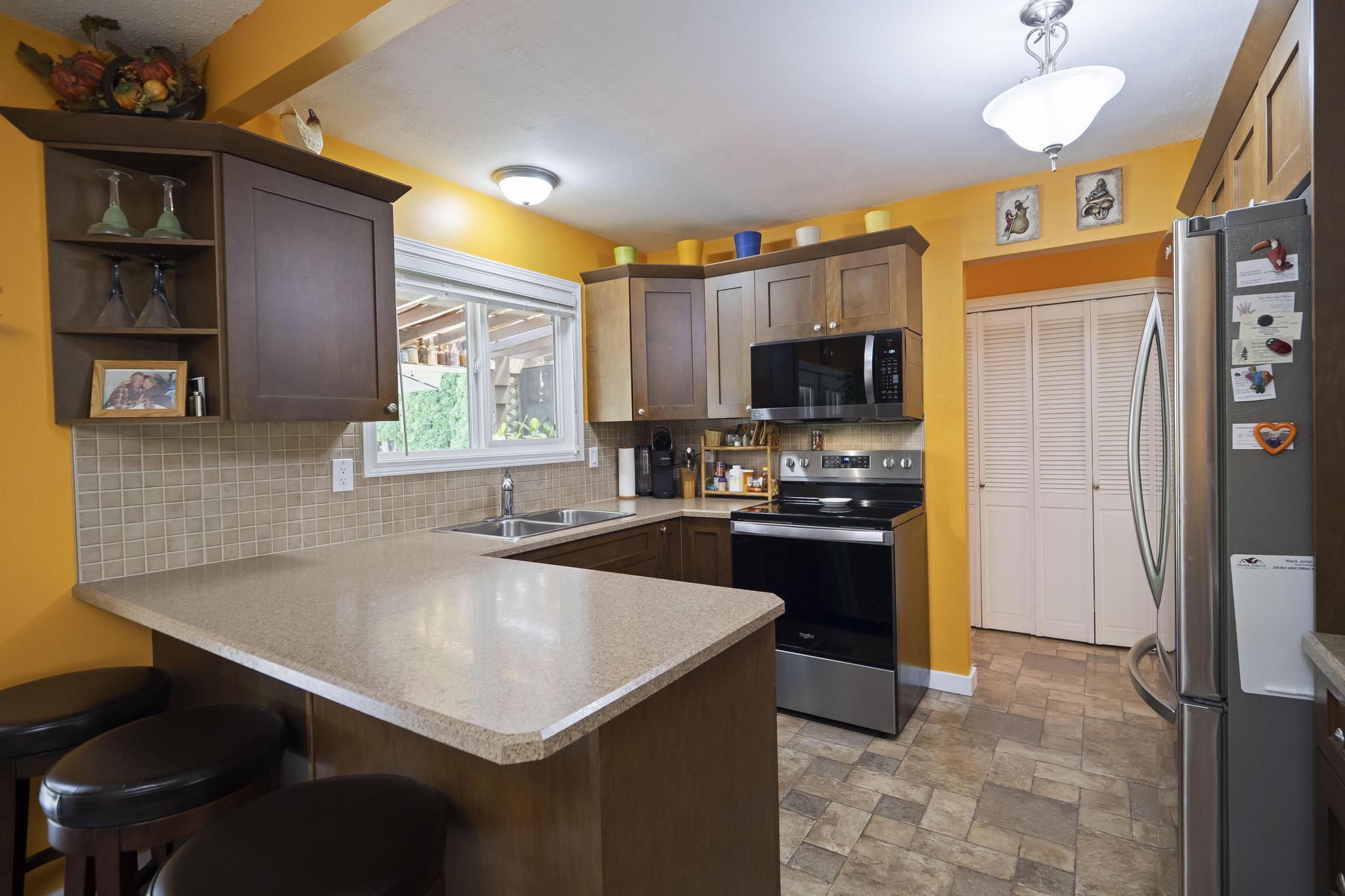 615 Tartan Road Kelowna V1X 3L2