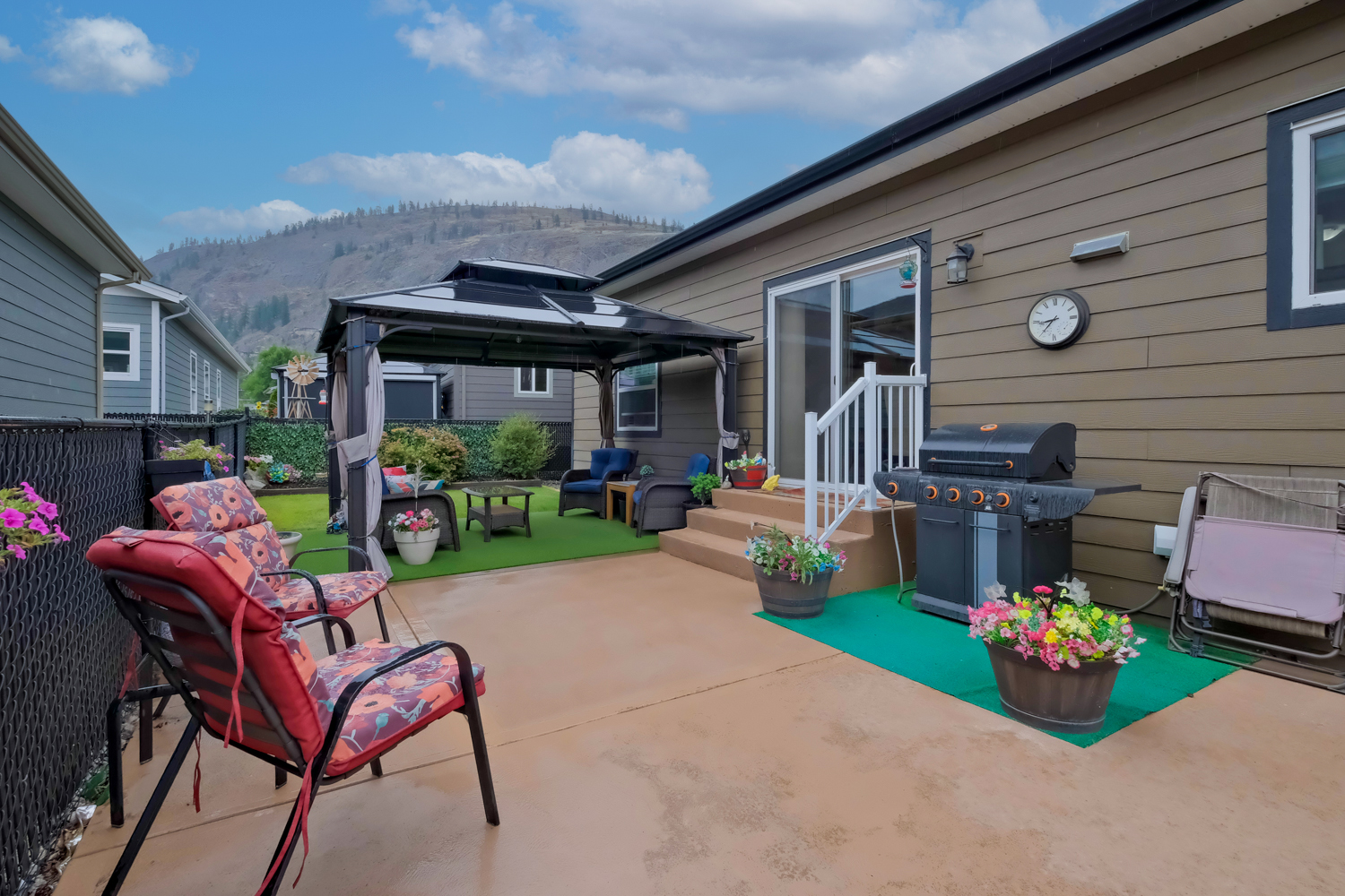 8300 Gallagher Lake Frontage Road 91 Oliver V0H 1T2