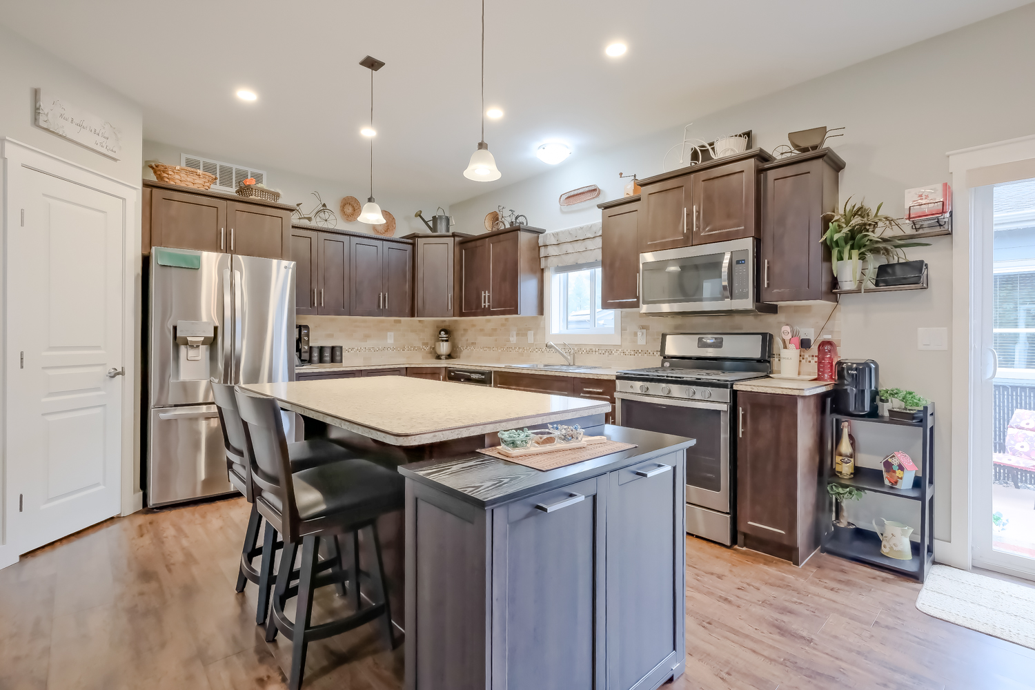 8300 Gallagher Lake Frontage Road 91 Oliver V0H 1T2
