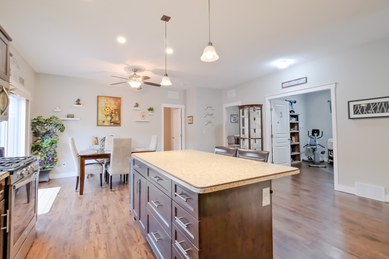 8300 Gallagher Lake Frontage Road 91 Oliver V0H 1T2