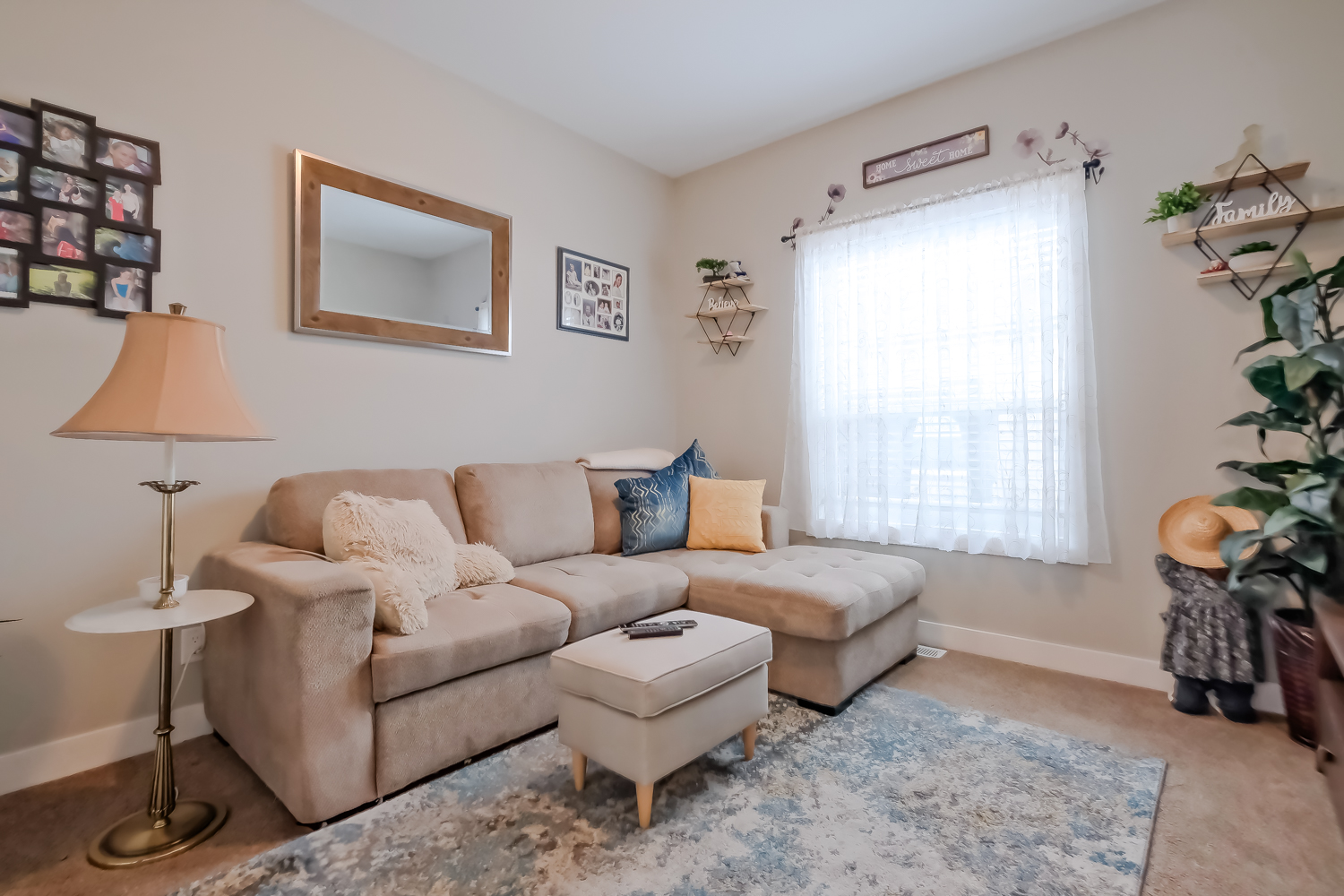 8300 Gallagher Lake Frontage Road 91 Oliver V0H 1T2
