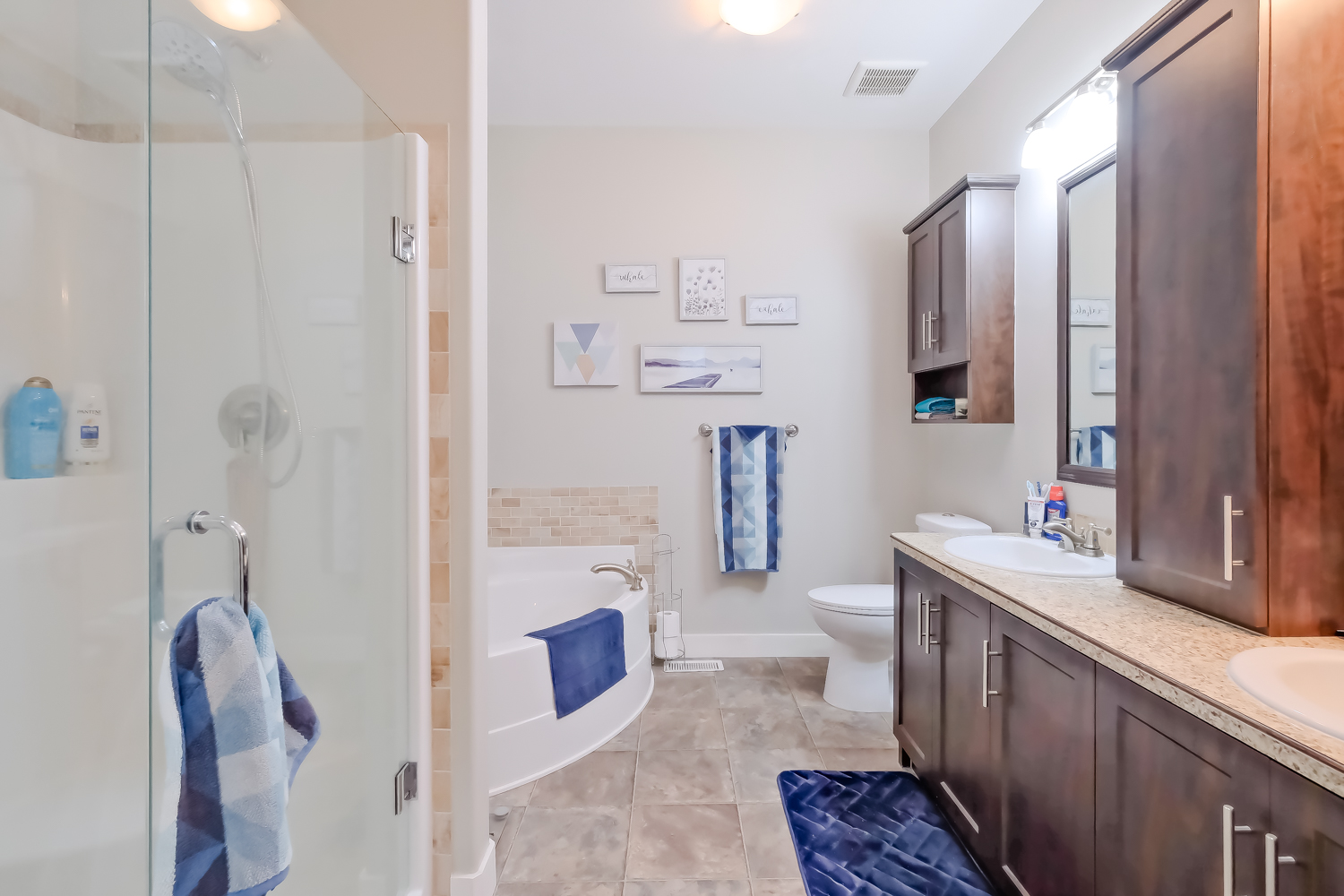 8300 Gallagher Lake Frontage Road 91 Oliver V0H 1T2