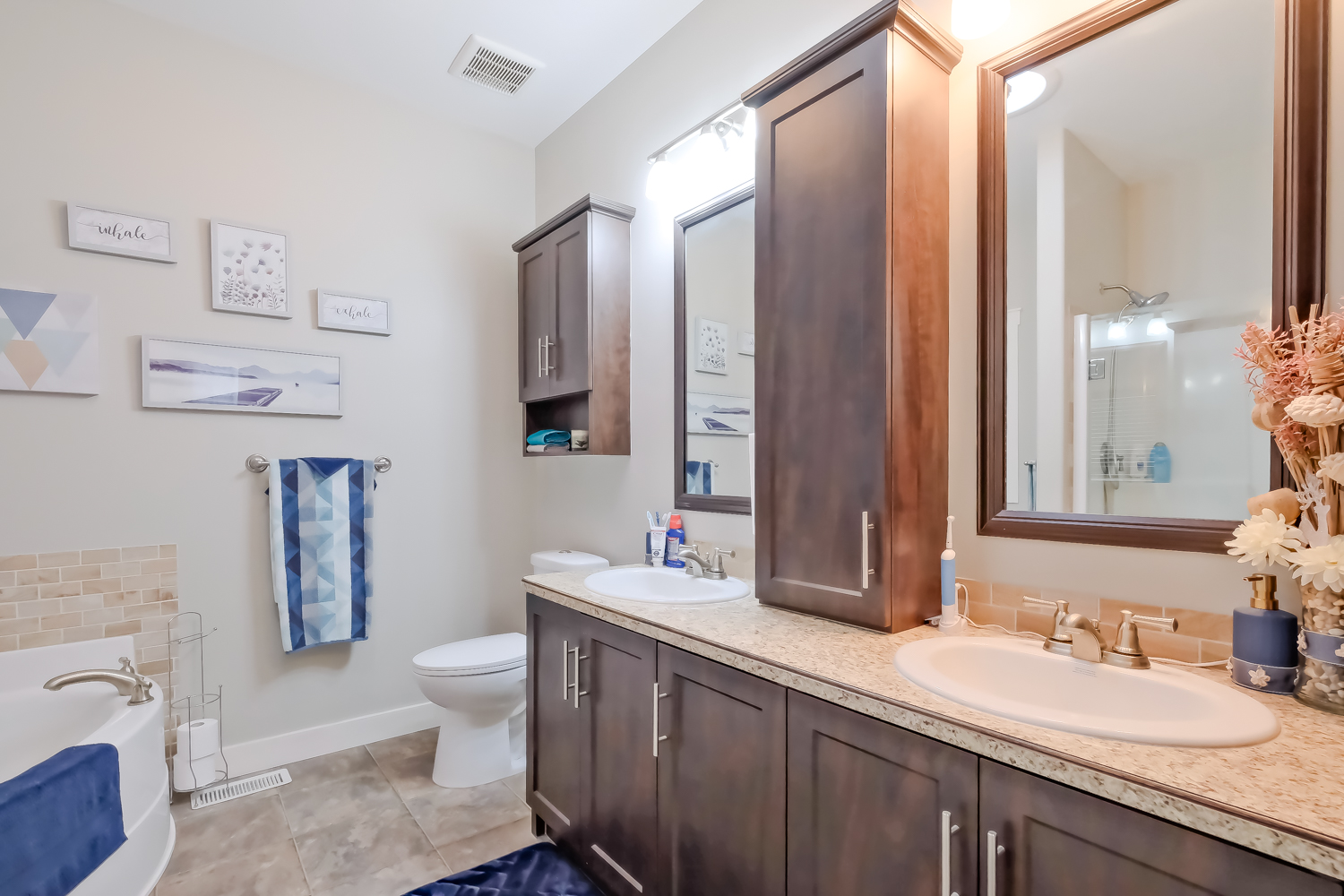 8300 Gallagher Lake Frontage Road 91 Oliver V0H 1T2