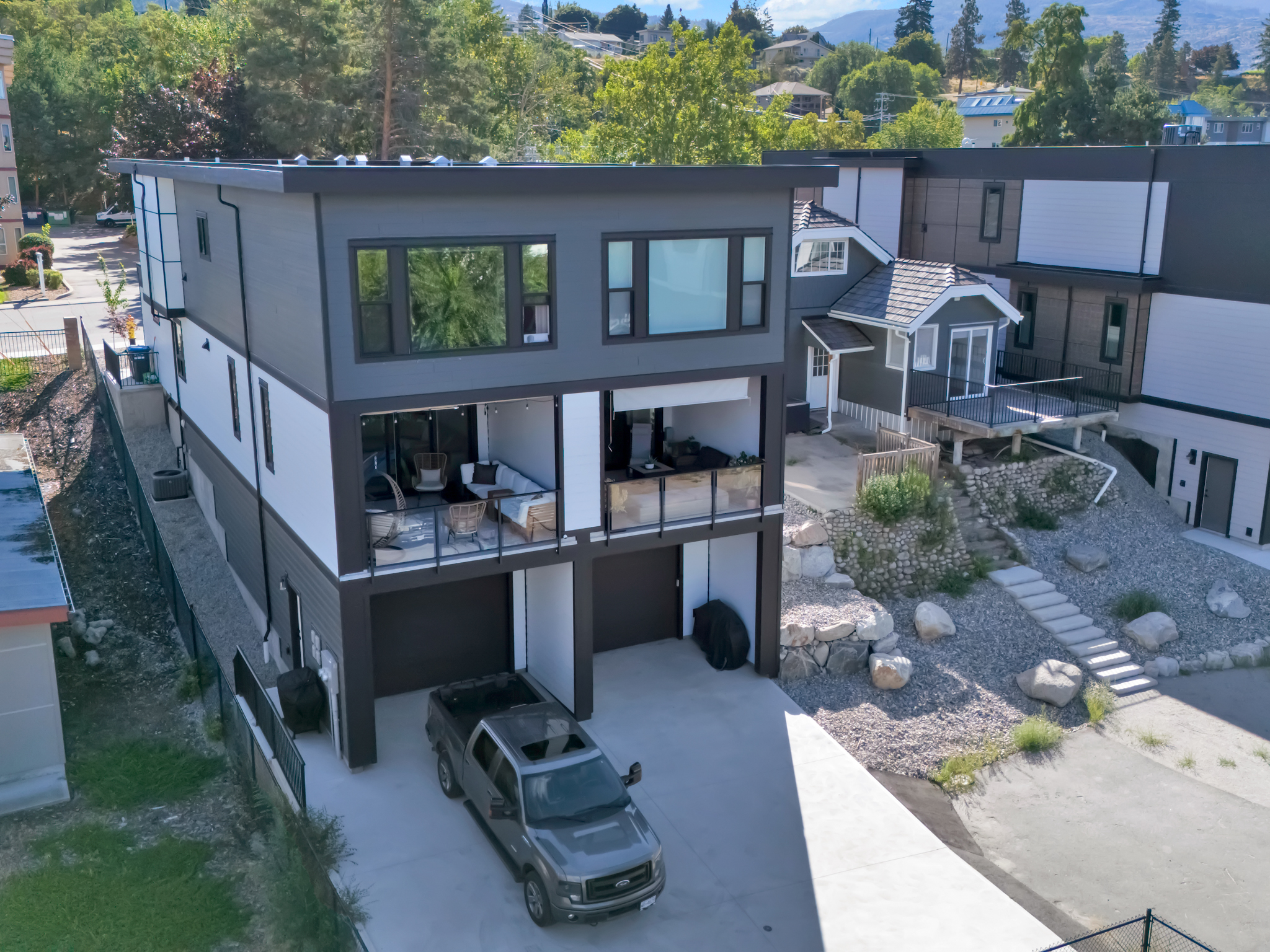 151 Abbott Street 101 Penticton V2A 4J3