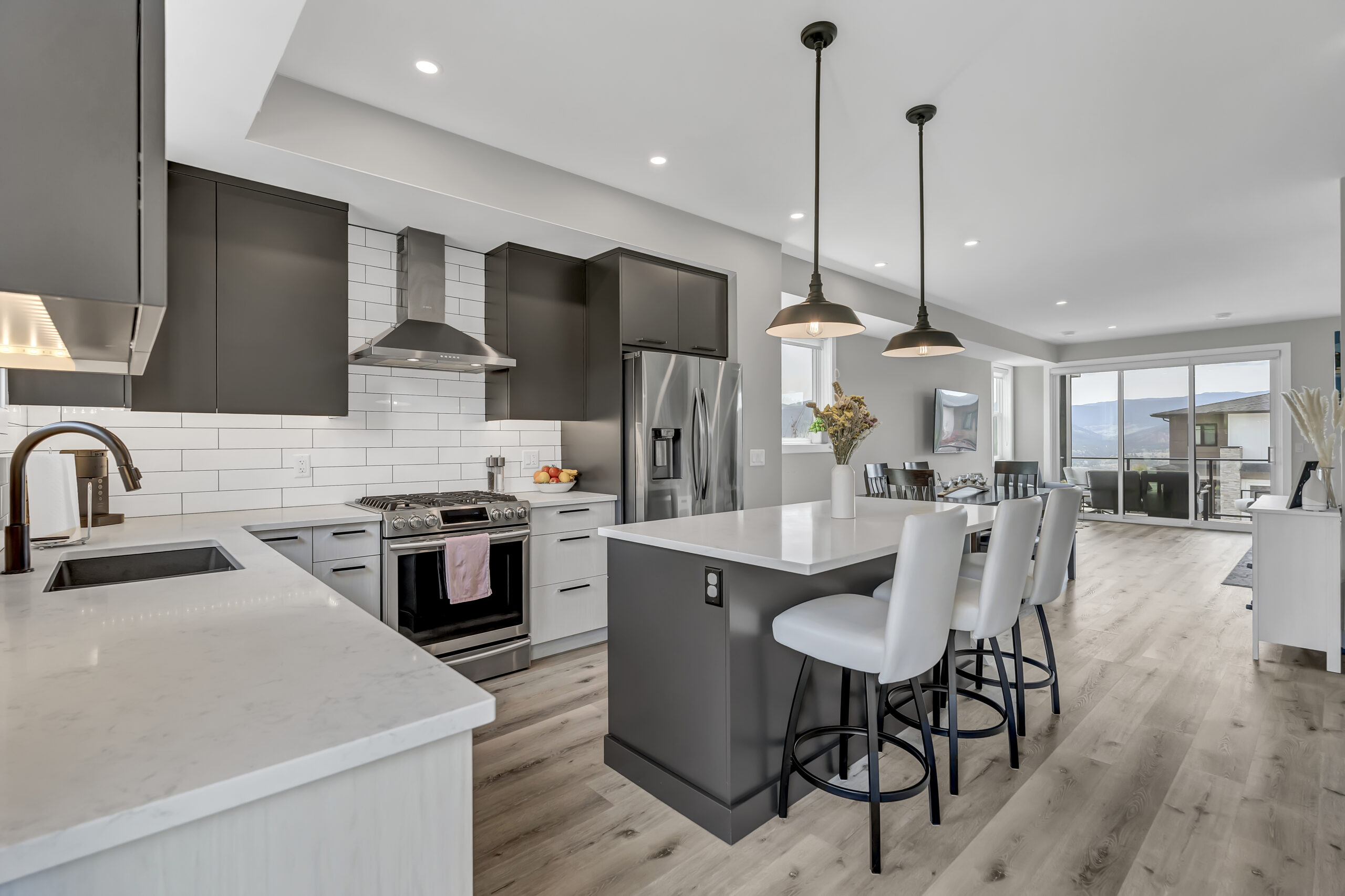 993 Antler Drive 101 Penticton V2A 0C8