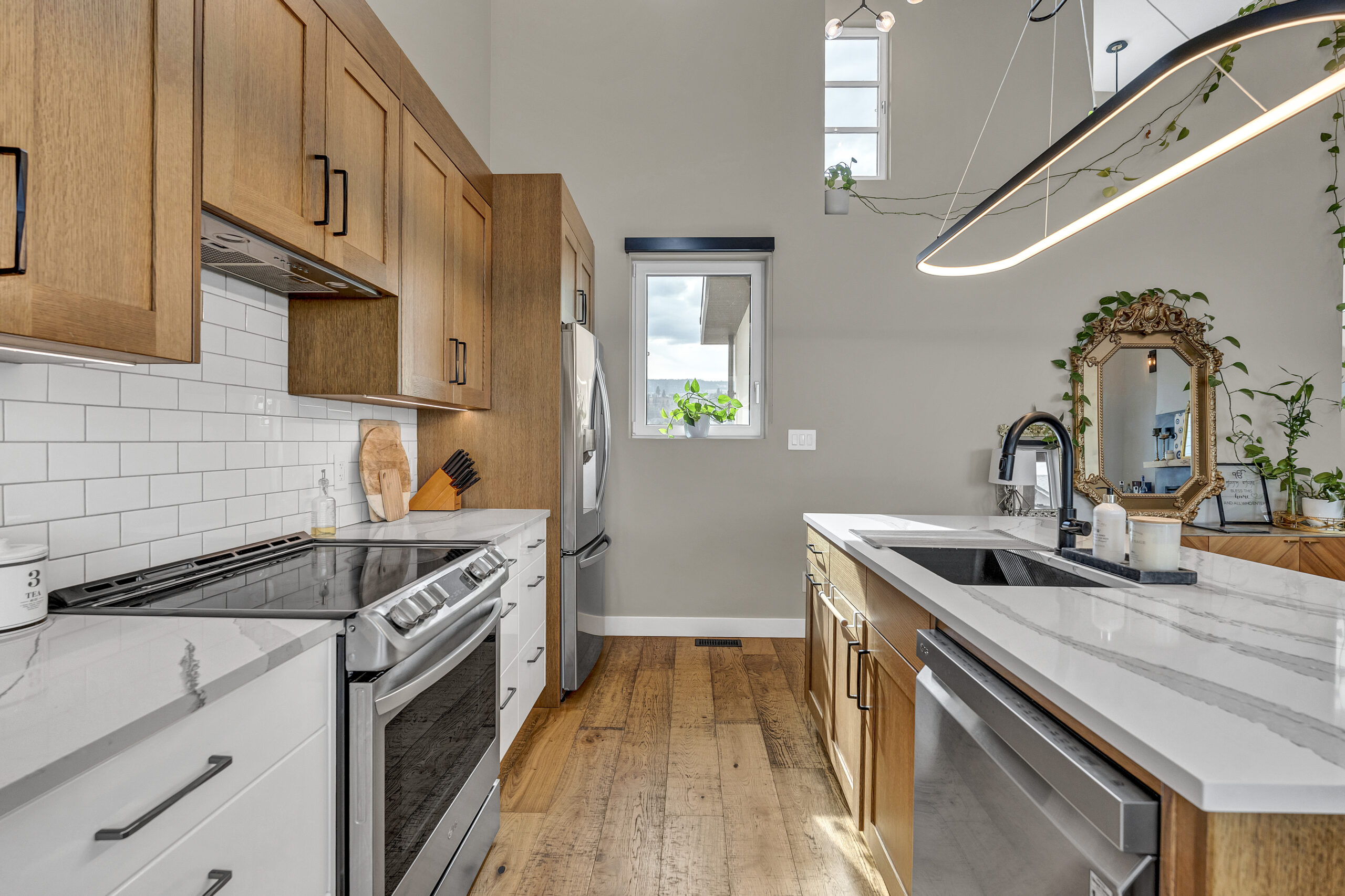 1695 Treffry Place Summerland V0H 1Z9