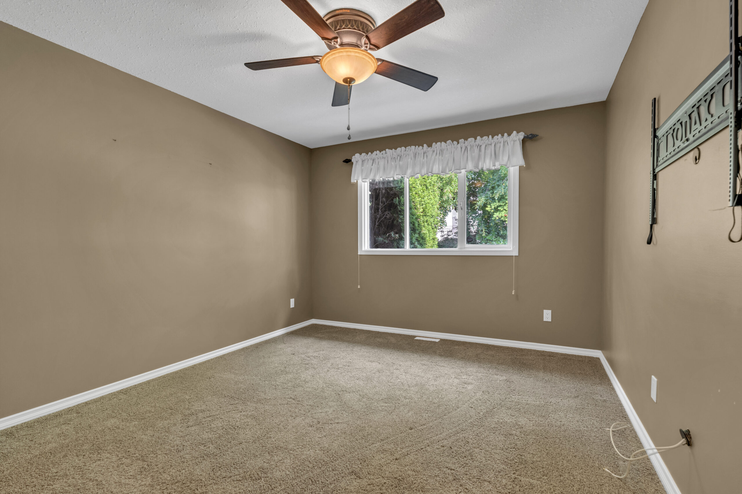 8700 Jubilee Road 14 Summerland V0H 1Z5