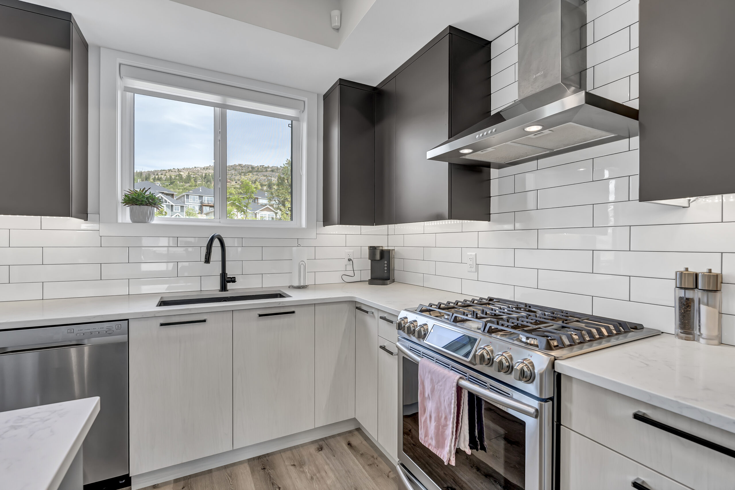 993 Antler Drive 101 Penticton V2A 0C8