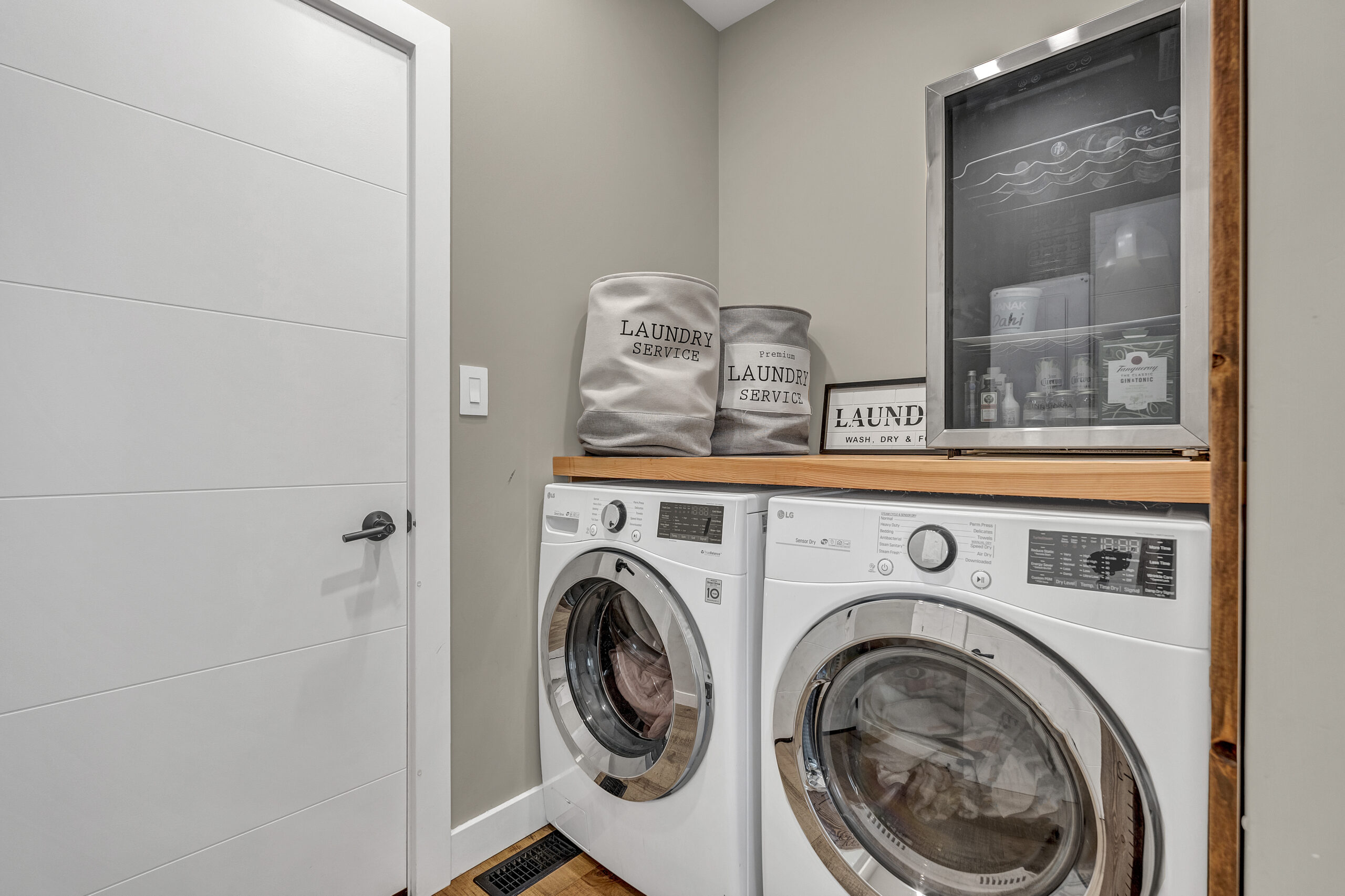 1695 Treffry Place Summerland V0H 1Z9