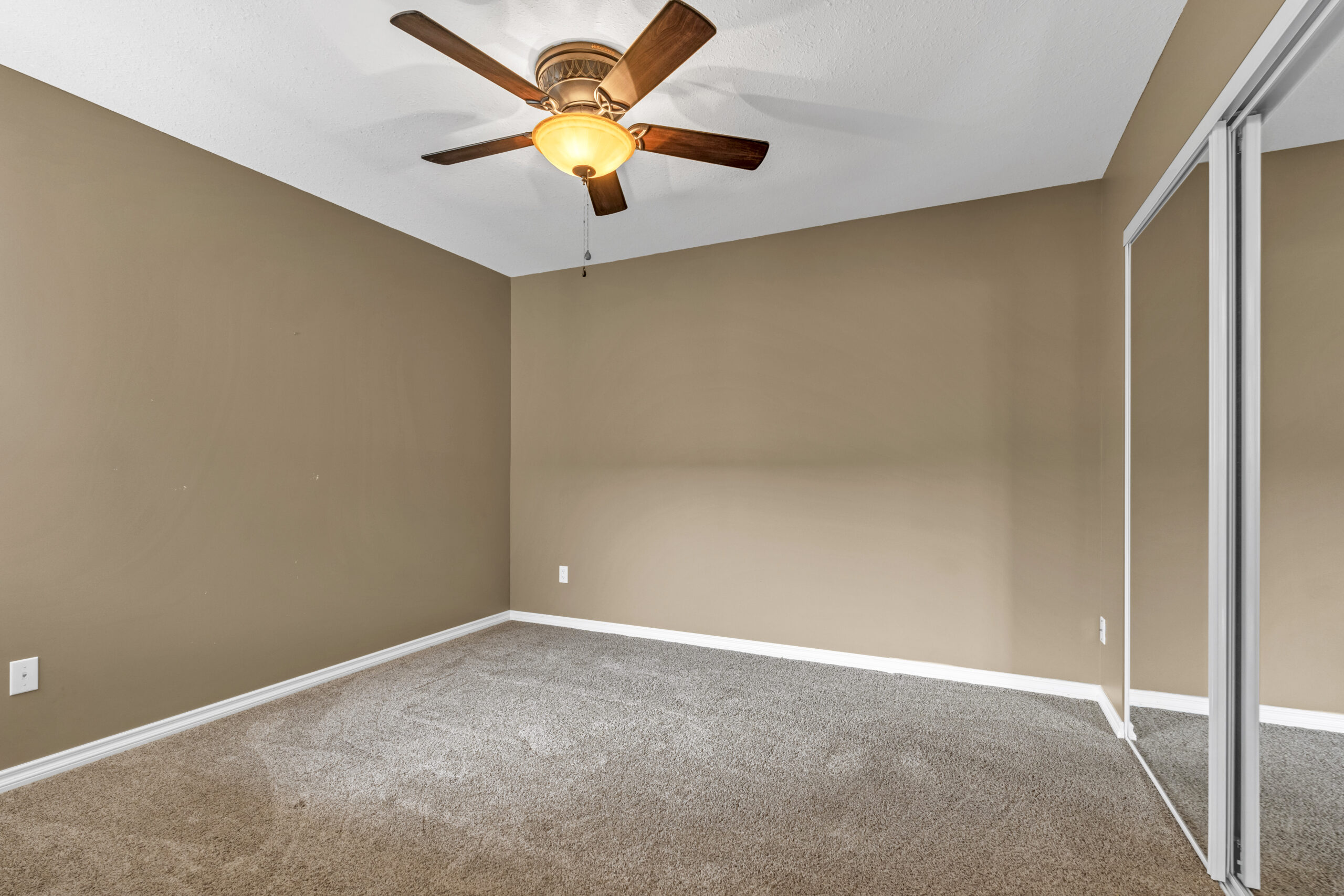 8700 Jubilee Road 14 Summerland V0H 1Z5