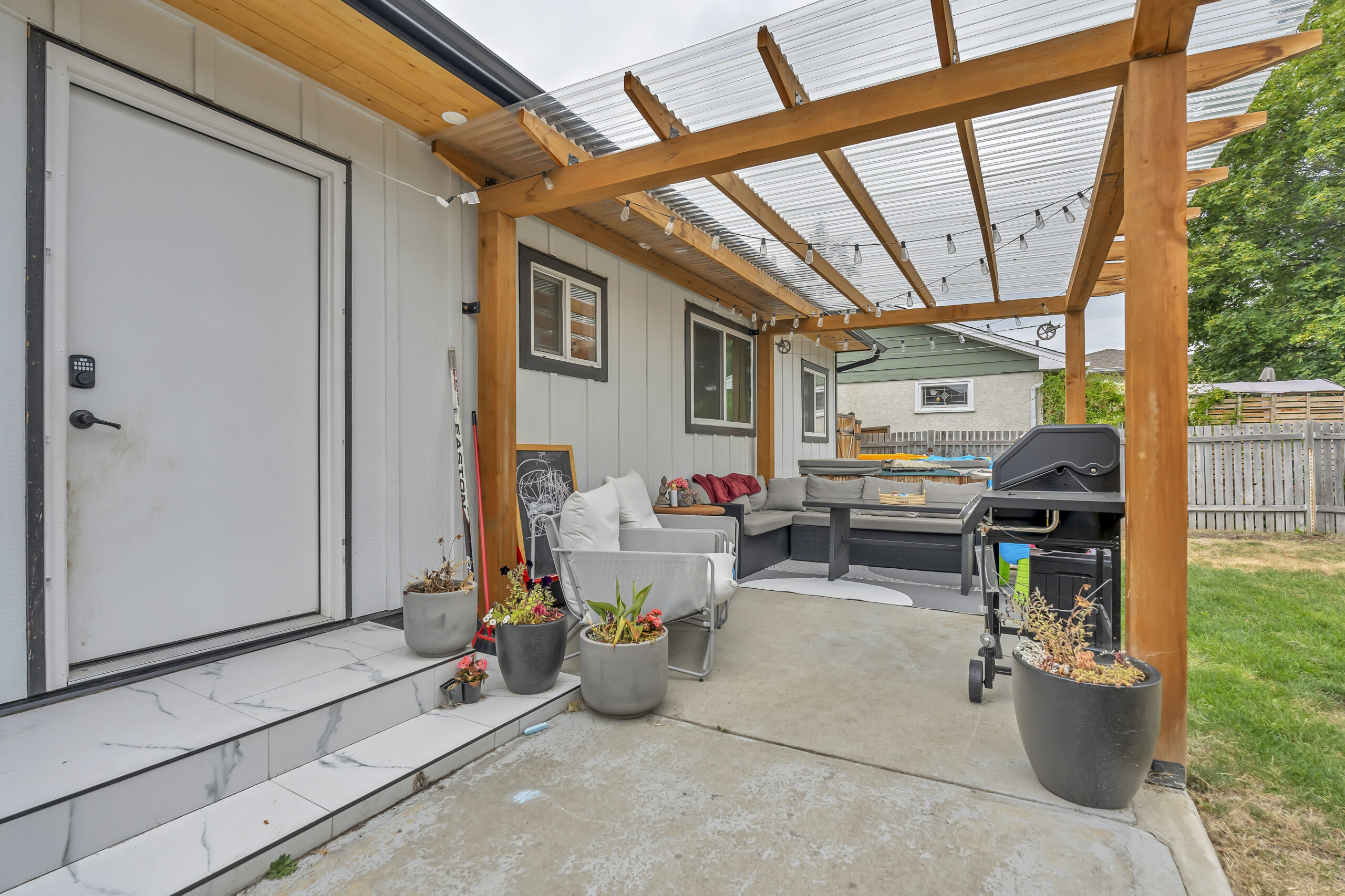 972 Kilwinning Street Penticton V2A 4N7